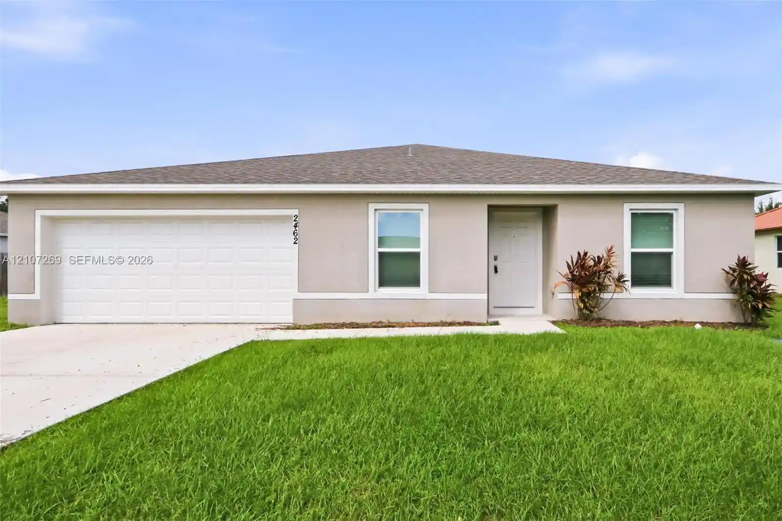 Photo 1 of Single family home for sale at 2462 Se Watercrest St, Port Saint Lucie, FL 34984 | MLS# A12107269 | Listing updated on 2026-10-27