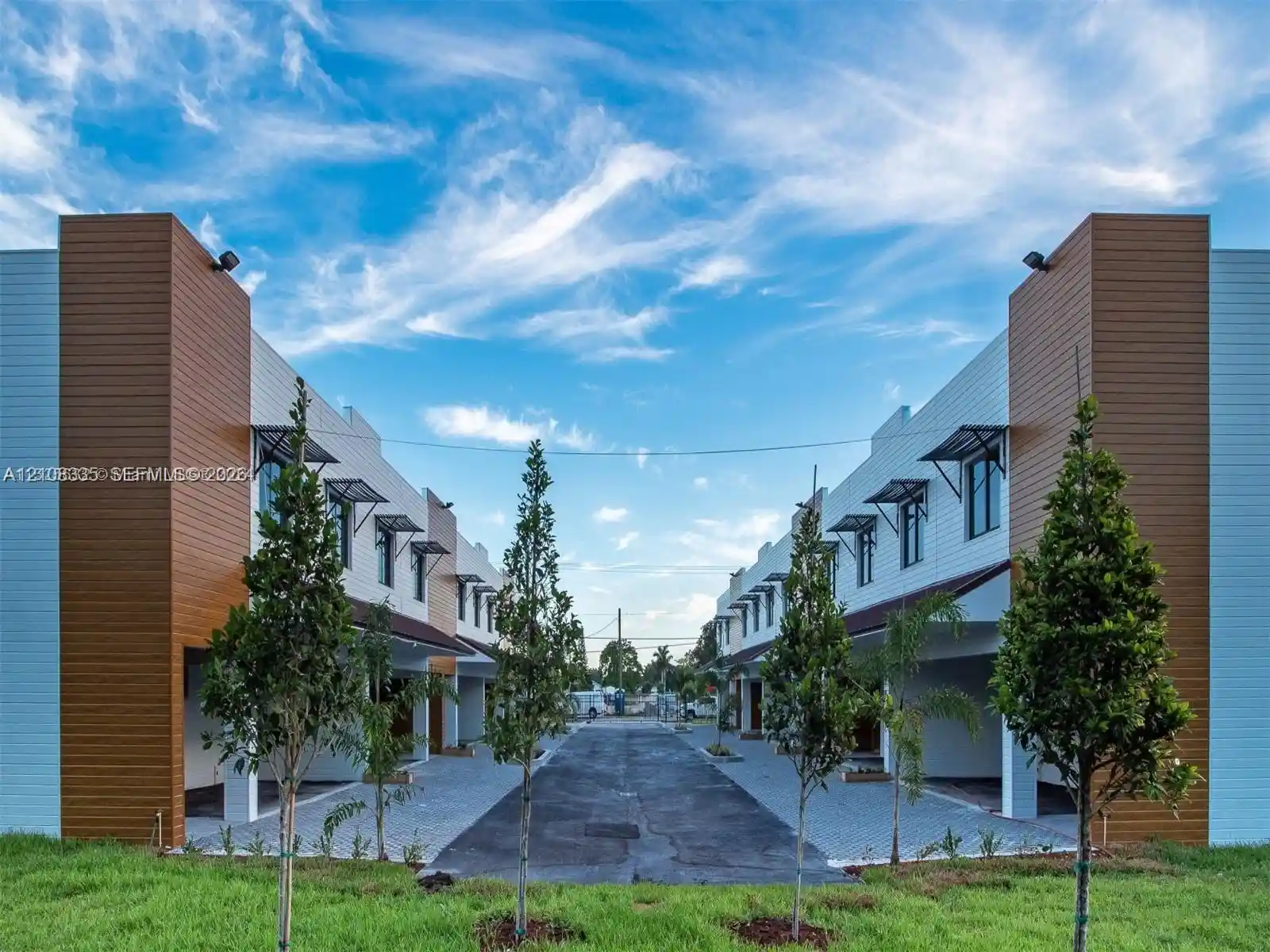 Photo 1 of Townhouse for sale at 951 Nw 12 Street, Florida City, FL 33034 | MLS# A12108335 | Listing updated on 2026-10-17