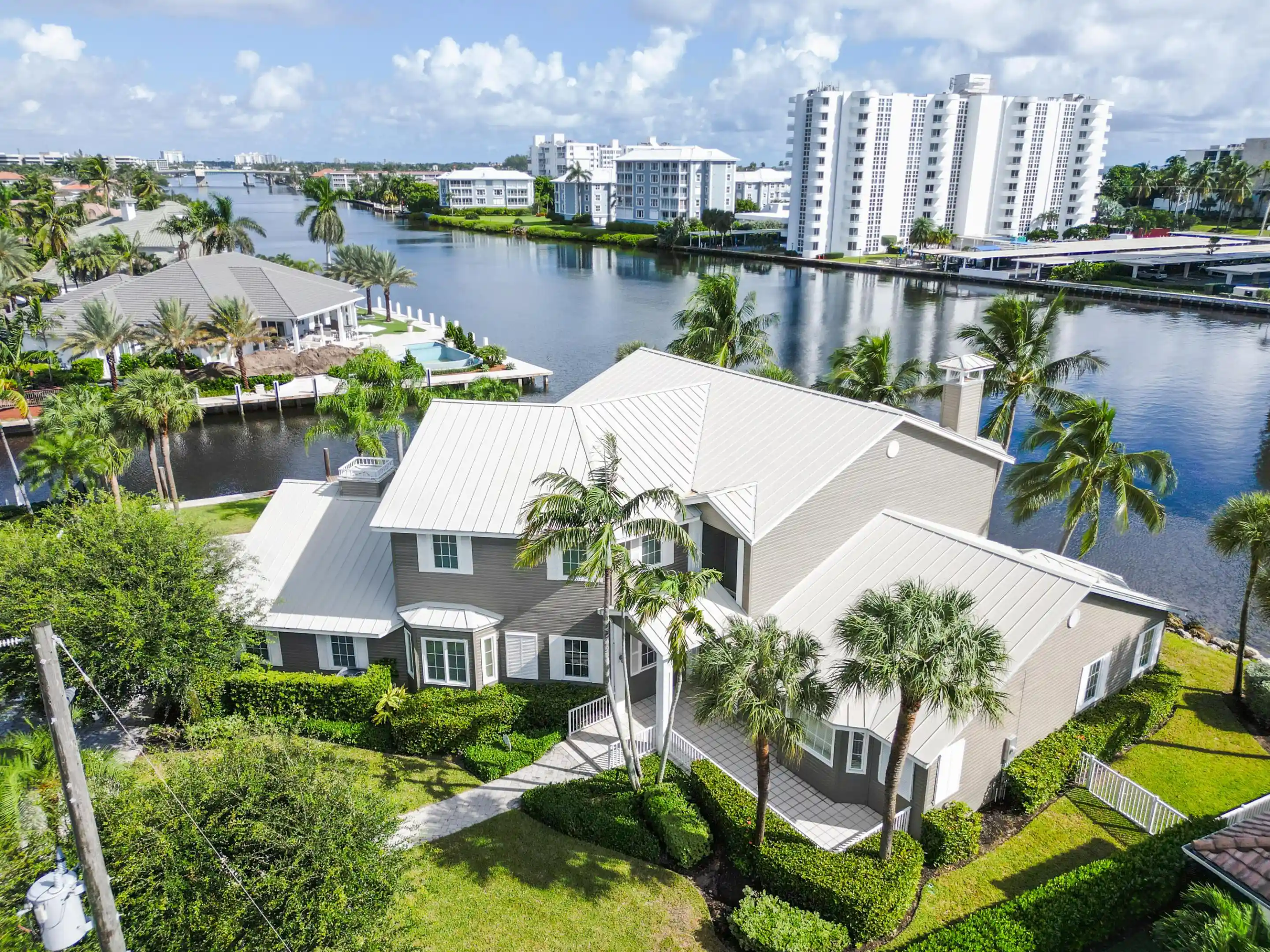 Single family home for sale at 975 Dogwood Dr, Delray Beach, FL 33483 | MLS# B26089541