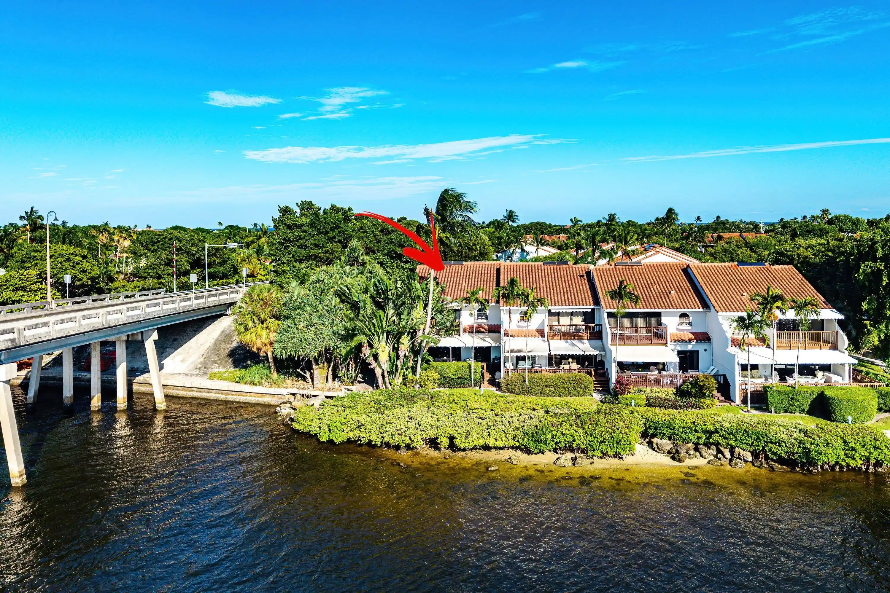 Townhouse for sale at 5598 N Ocean Blvd, Ocean Ridge, FL 33435 | MLS# B26089728
