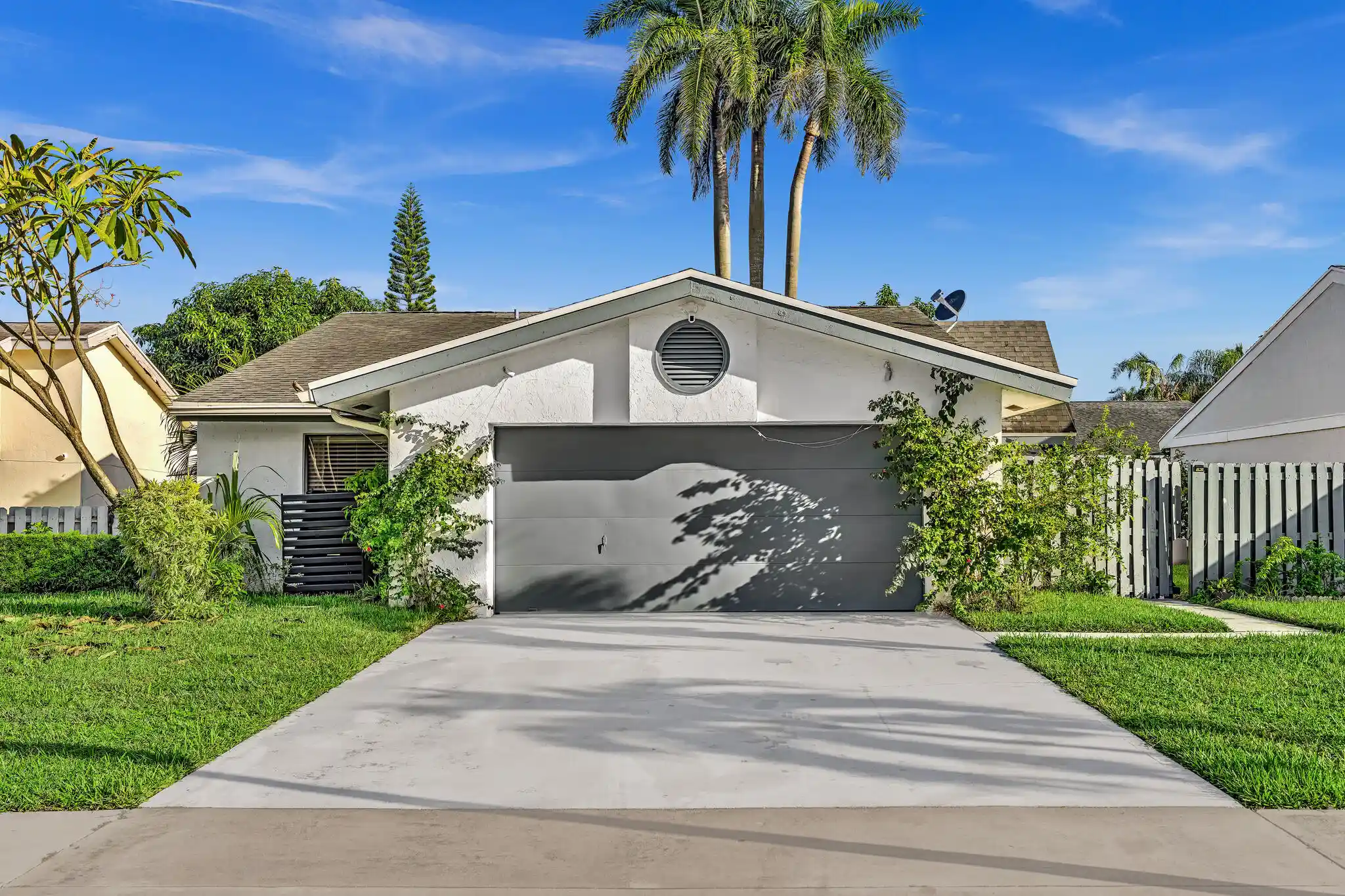 Photo 1 of Single family home for sale at 82 Baytree Cir, Boynton Beach, FL 33436 | MLS# B26089918 | Listing updated on 2026-10-27