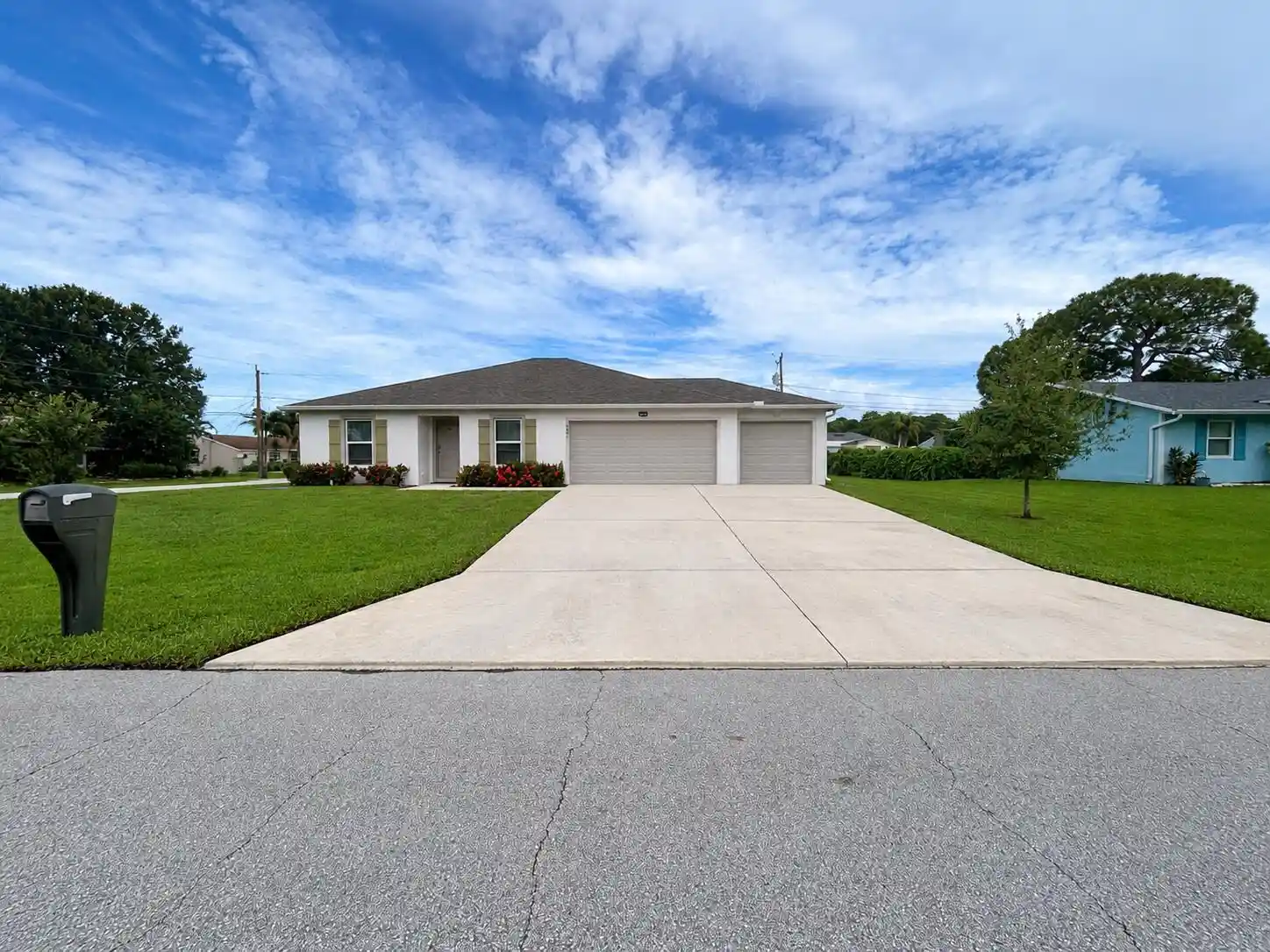 Photo 1 of Single family home for sale at 2301 Se Surrey Pl, Port Saint Lucie, FL 34952 | MLS# B26089968 | Listing updated on 2026-10-19