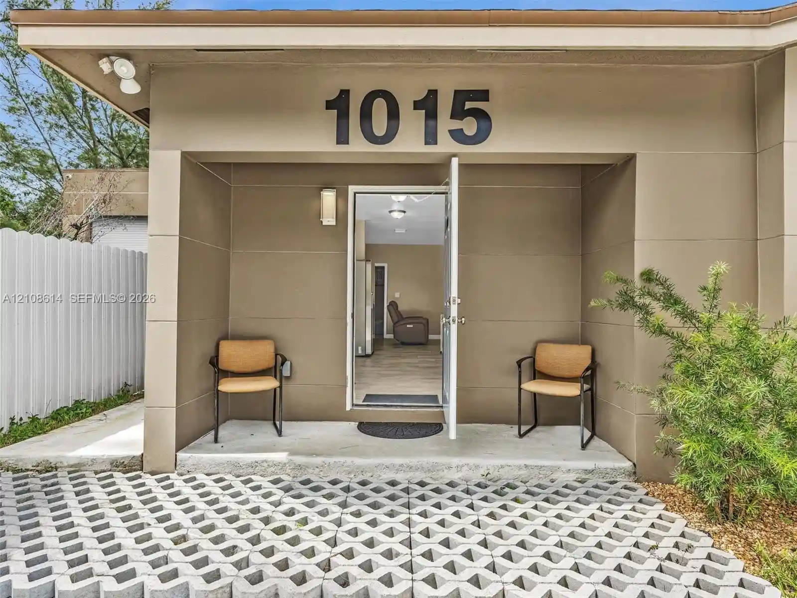 Multi family home for sale at 1015 NW 8th Avenue, Fort Lauderdale, FL 33311 | MLS# A12108614