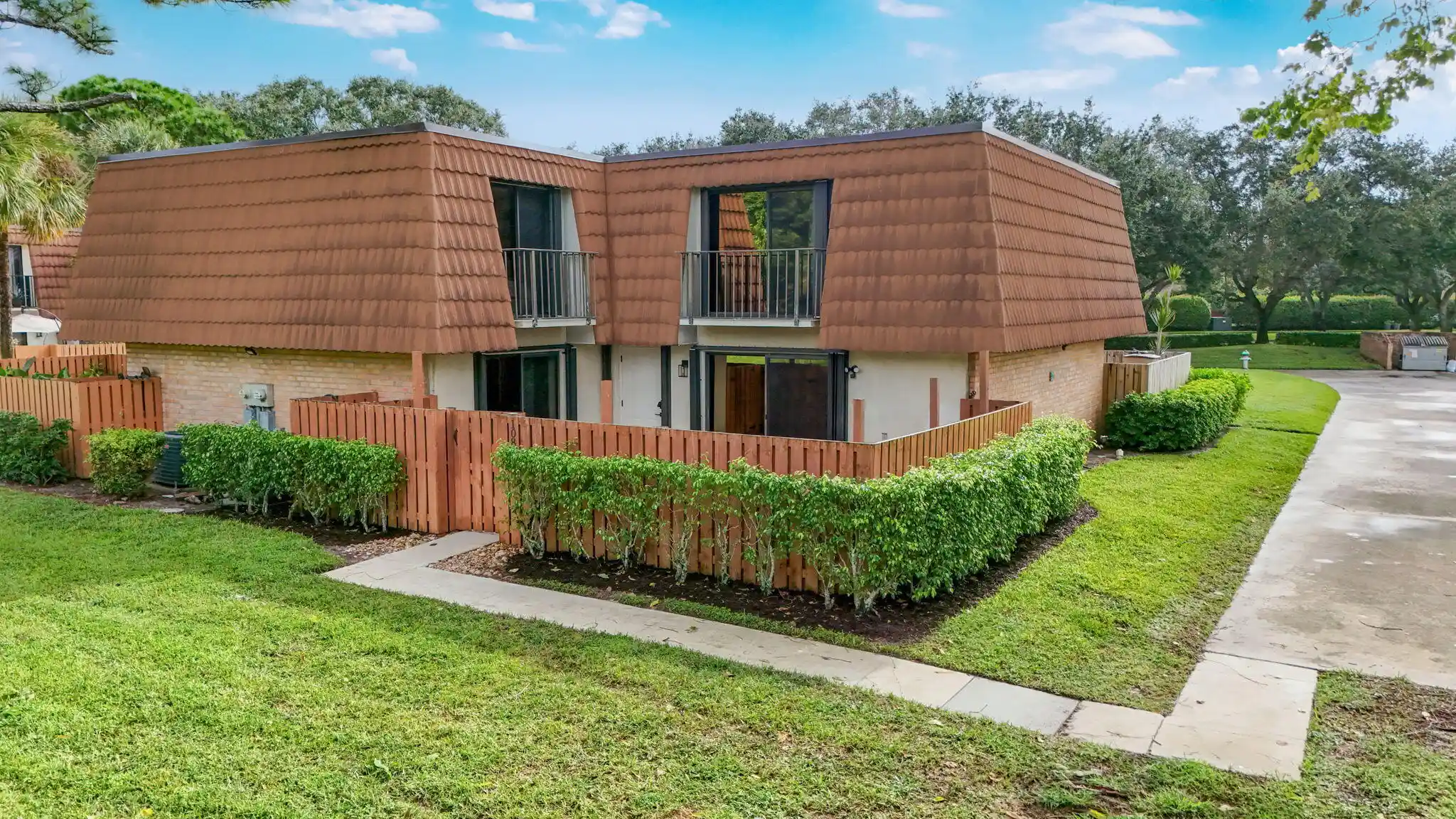 Photo 1 of Townhouse for sale at 108 Heritage Way, West Palm Beach, FL 33407 | MLS# B26090134 | Listing updated on 2026-10-25