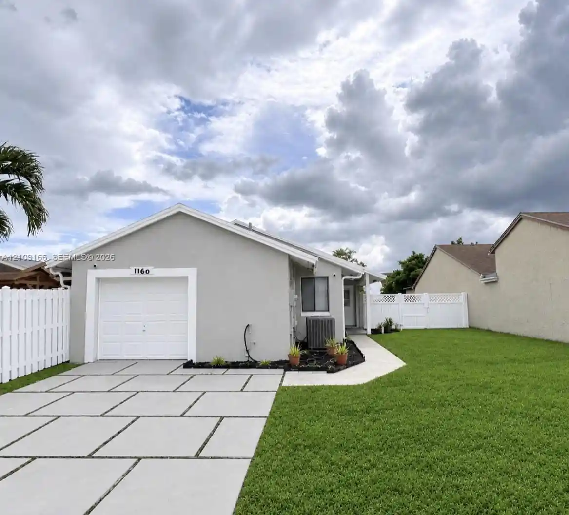 Single family home for sale at 1160 SW 110th Avenue, Pembroke Pines, FL 33025 | MLS# A12109166