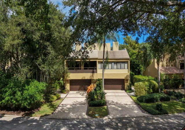 Photo 1 of Townhouse for sale at 736 St Albans Dr, Boca Raton, FL 33486 | MLS# B26090389 | Listing updated on 2026-10-30