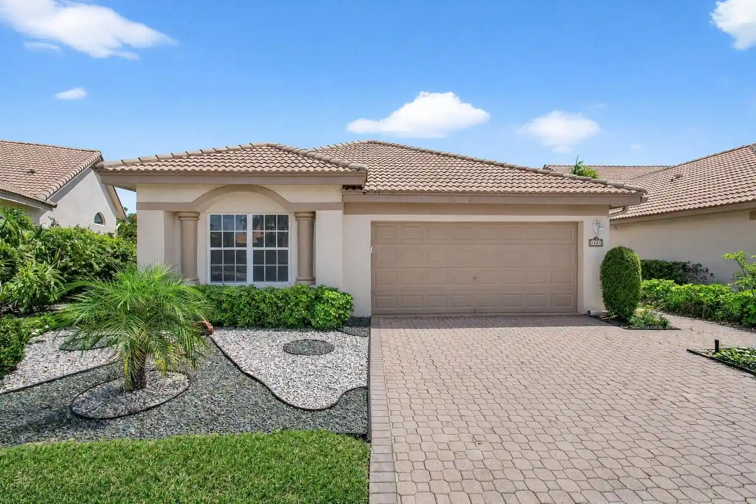 Photo 1 of Single family home for sale at 8864 Shoal Crk Ln, Boynton Beach, FL 33472 | MLS# B26090418 | Listing updated on 2026-10-27