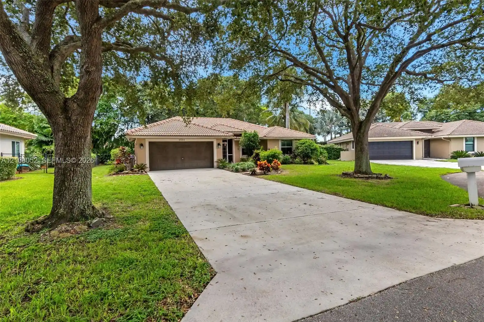 Single family home for sale at 6554 NW 45th Way, Coconut Creek, FL 33073 | MLS# A12108052