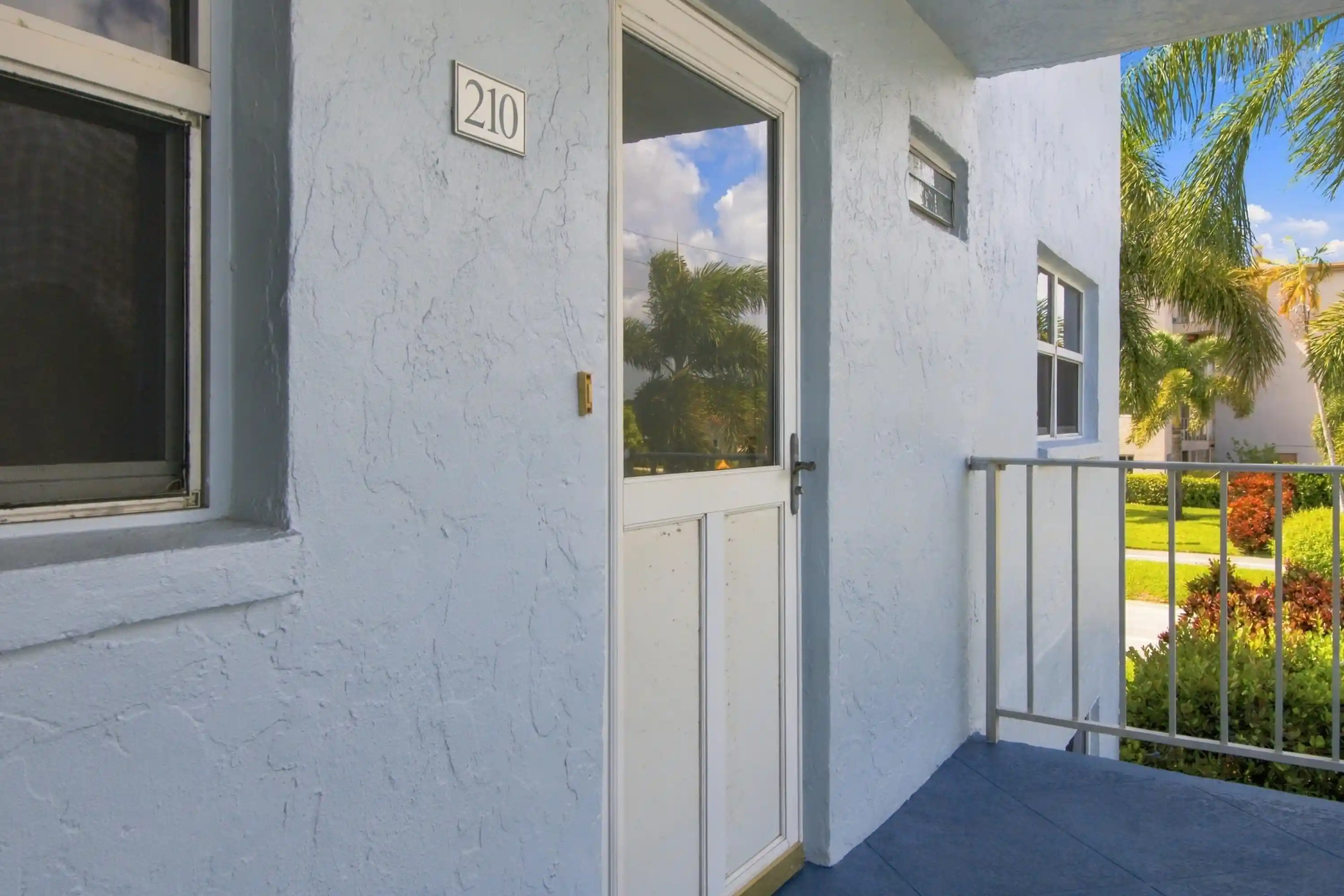 Photo 1 of Condo for sale at 300 Ne 26th Avenue #2100, Boynton Beach, FL 33435 | MLS# B26090597 | Listing updated on 2026-10-22