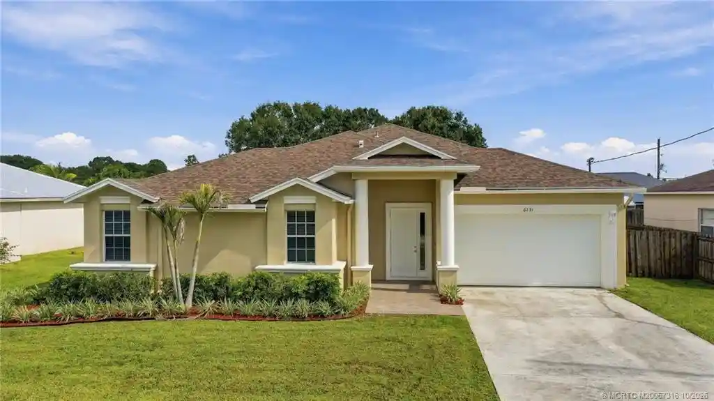 Photo 1 of Single family home for sale at 6231 Nw Hacienda Ln, Port St Lucie, FL 34986 | MLS# M20057316 | Listing updated on 2026-10-29