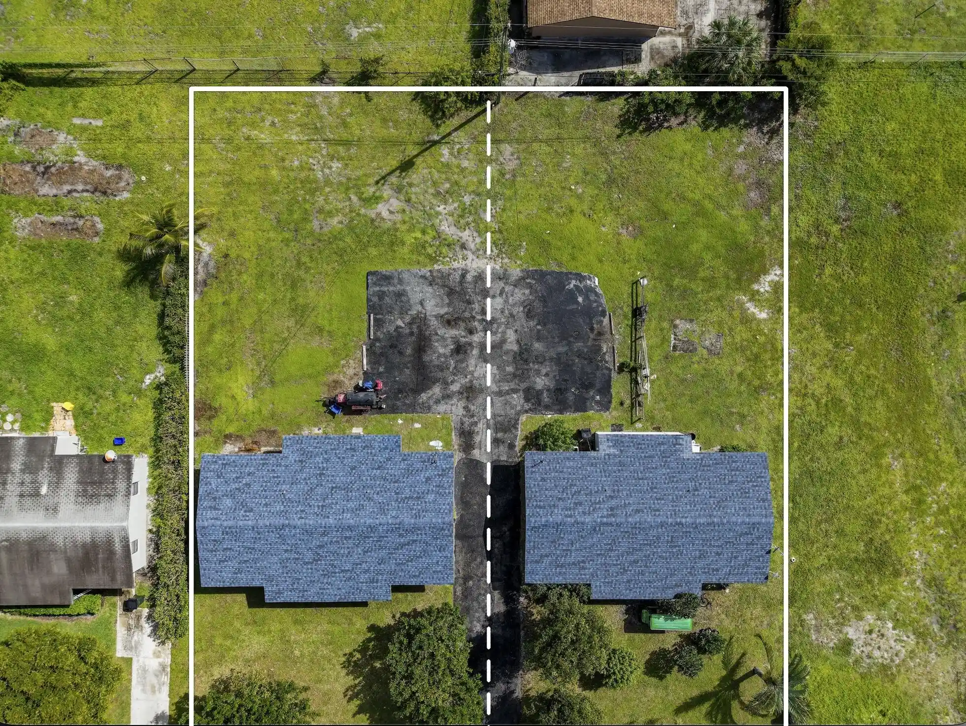 Photo 1 of Multi family home for sale at 133 Nw 13th Avenue, Delray Beach, FL 33444 | MLS# B26090793 | Listing updated on 2026-10-28