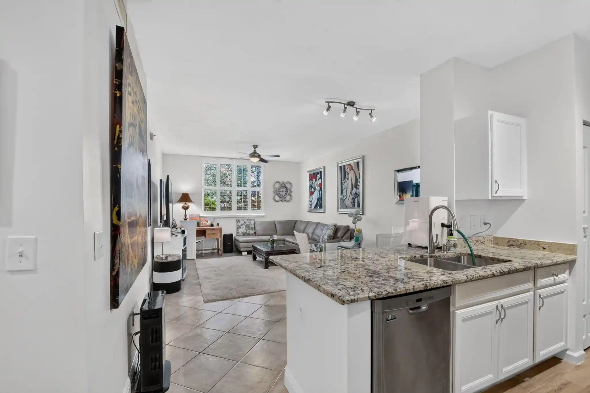 Photo 1 of Condo for sale at 720 S Sapodilla Ave #101, West Palm Beach, FL 33401 | MLS# B26090805 | Listing updated on 2026-10-21