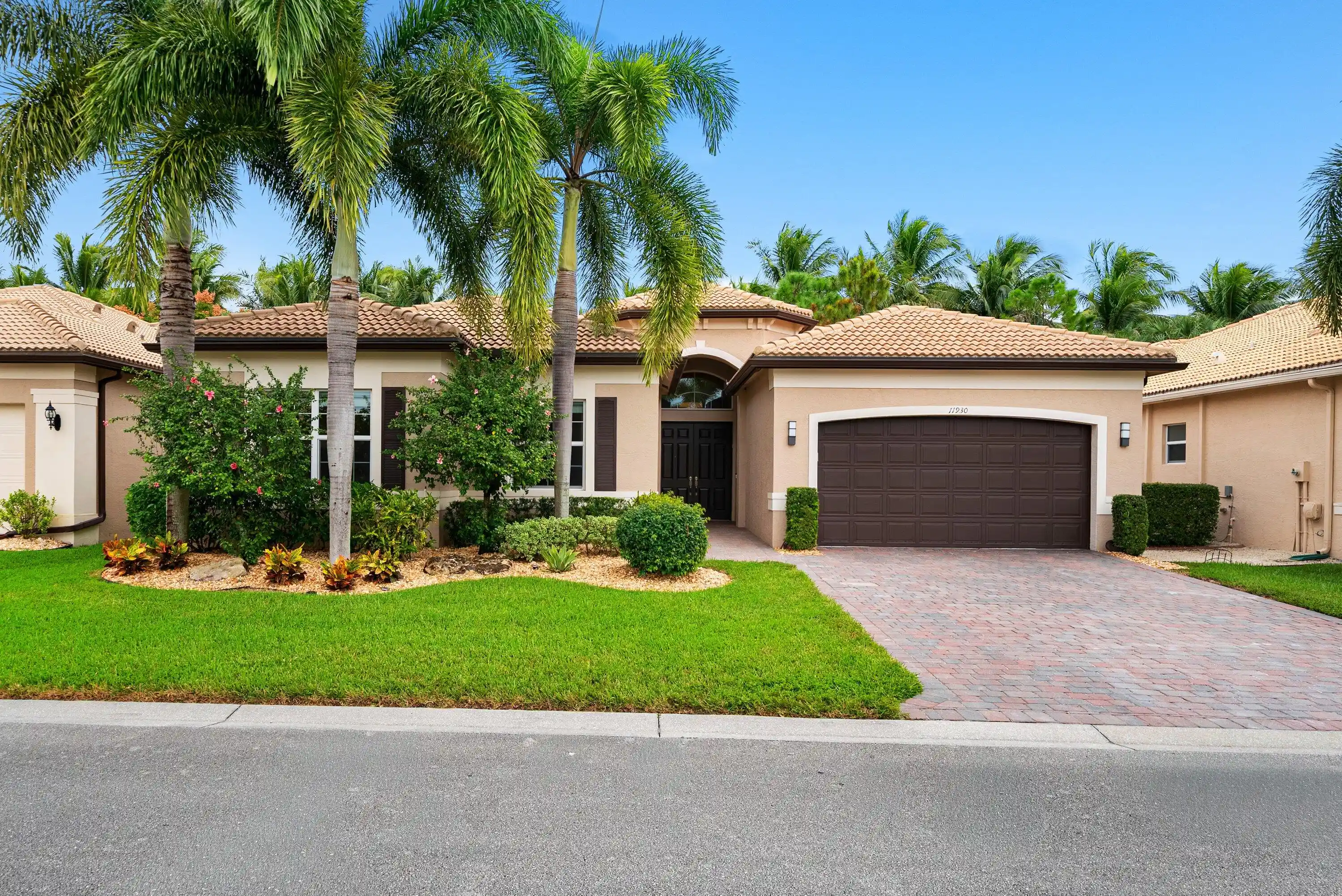 Photo 1 of Single family home for sale at 11930 Catskill Cmns Ln, Boynton Beach, FL 33473 | MLS# B26090844 | Listing updated on 2026-10-21