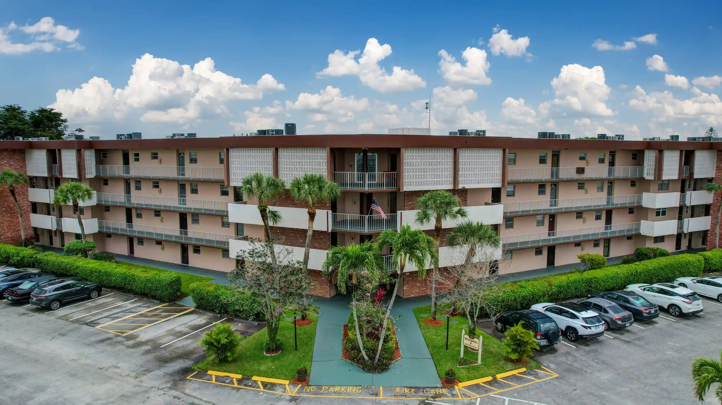 2800 NW 47th Ter, 2800 NW 47th Ter, Lauderdale Lakes, FL 33313