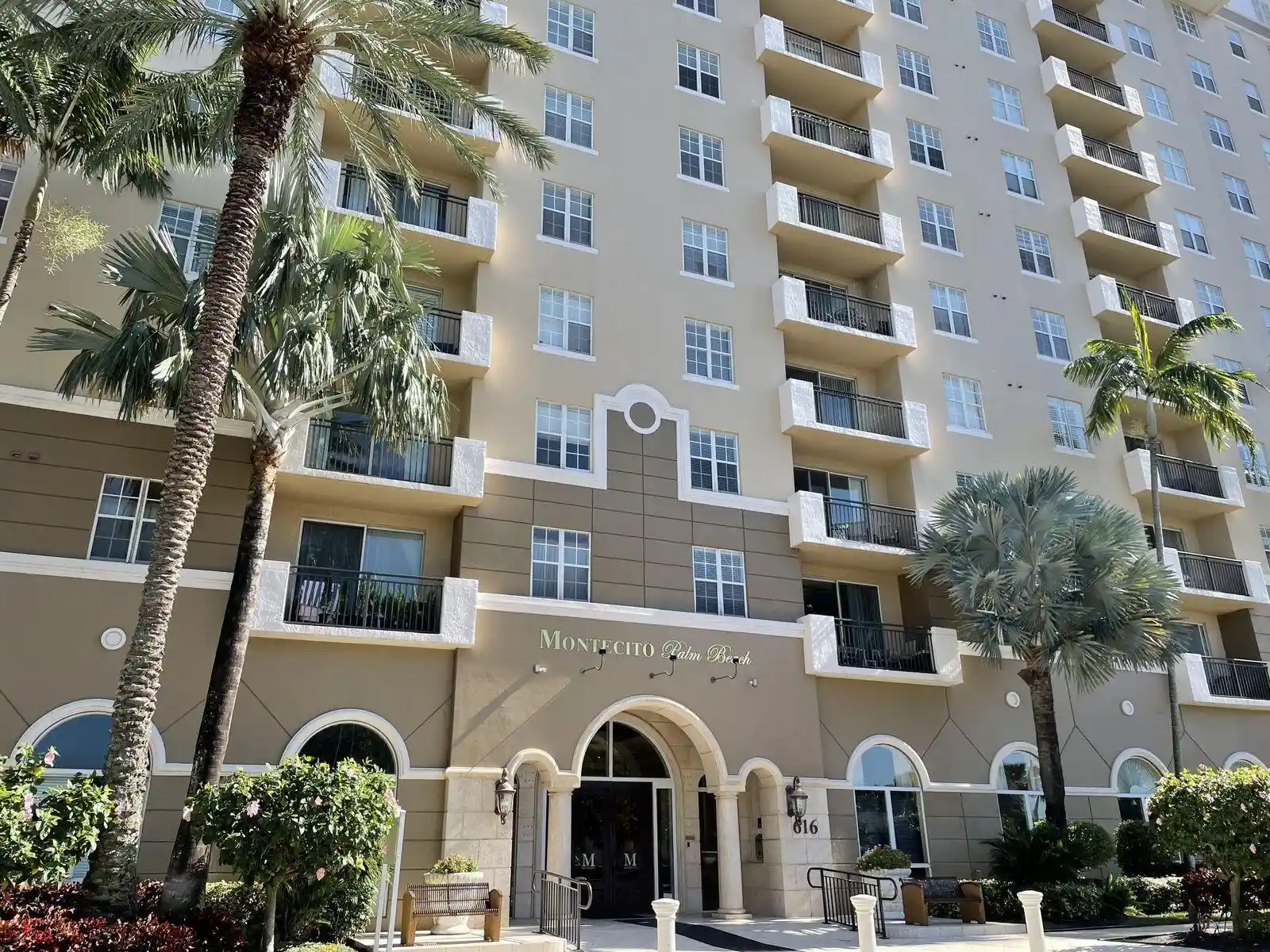 Photo 1 of Condo for sale at 616 Clearwater Park Rd #1007, West Palm Beach, FL 33401 | MLS# B26091114 | Listing updated on 2026-10-21