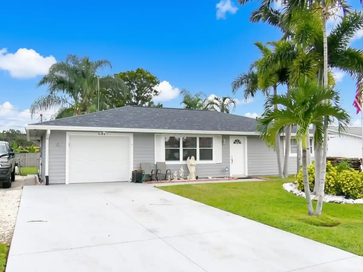 Photo 1 of Single family home for sale at 831 Se Carnival Ave, Port Saint Lucie, FL 34983 | MLS# B26091134 | Listing updated on 2026-10-29