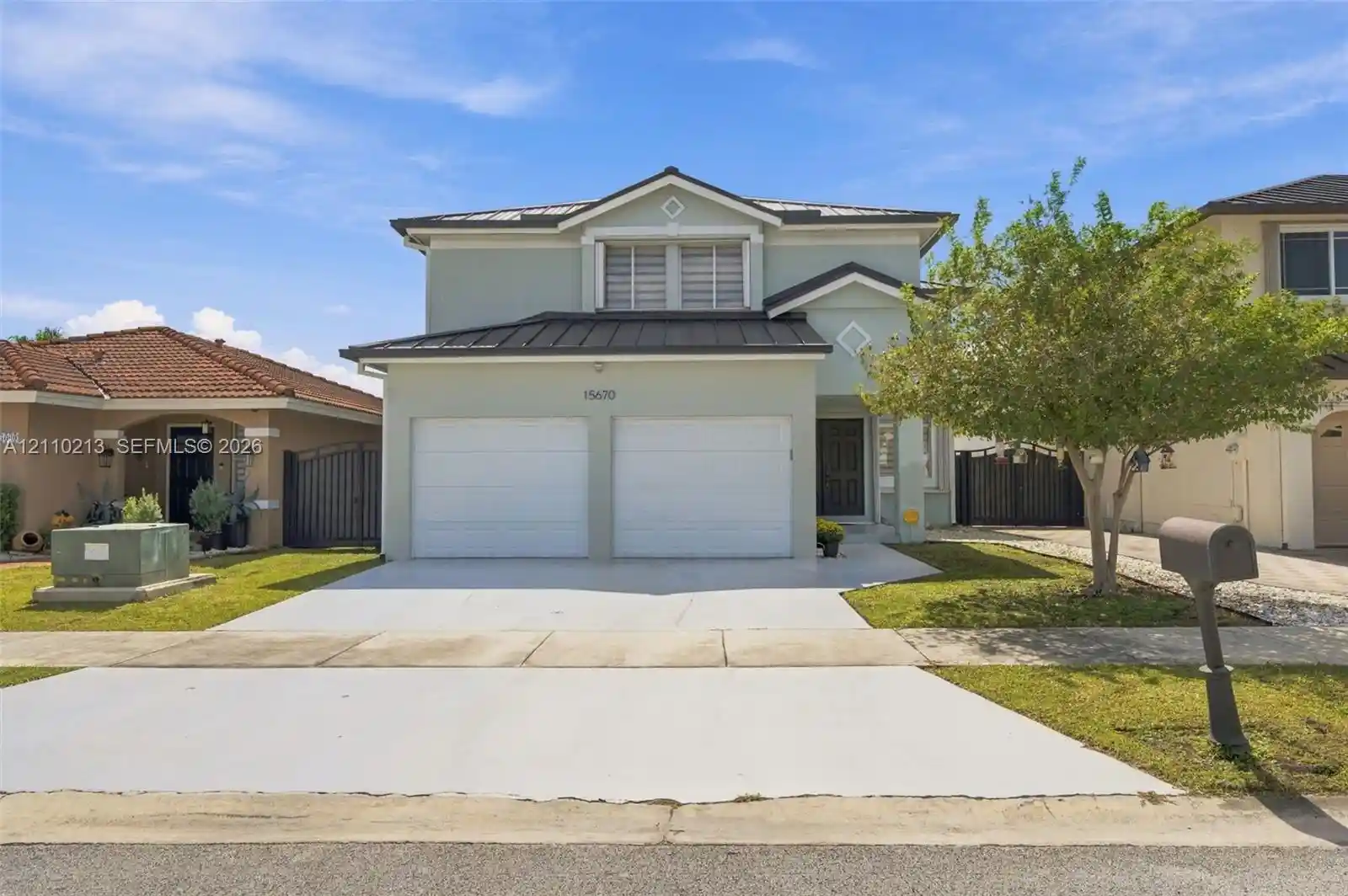 Single family home for sale at 15670 SW 58th Terrace, Miami, FL 33193 | MLS# A12110213