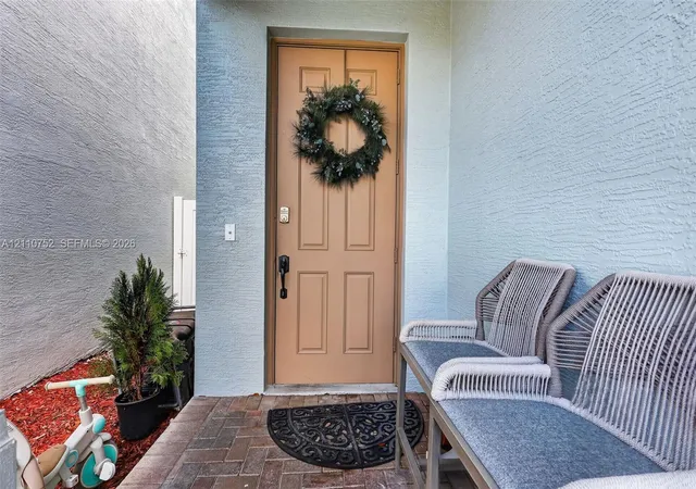Photo 3 of Single family home for sale at 808 NE 191st Street, Miami, FL 33179 | MLS# A12110752 | Listing updated on 2026-10-31