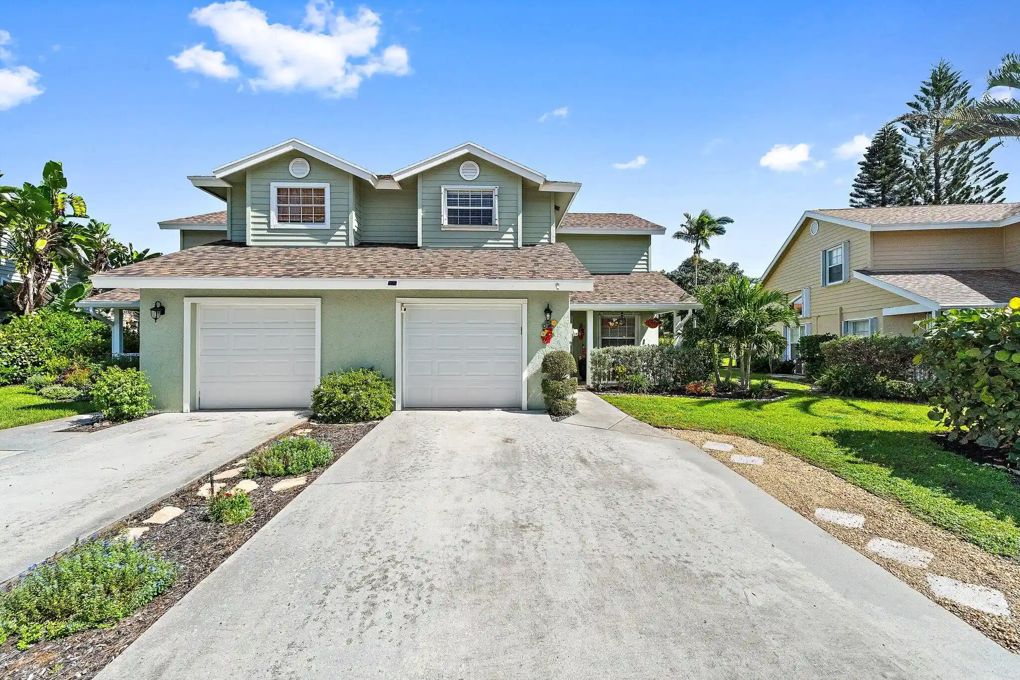 Townhouse for sale at 13146 Quiet Woods Rd #B, Wellington, FL 33414 | MLS# B26091204