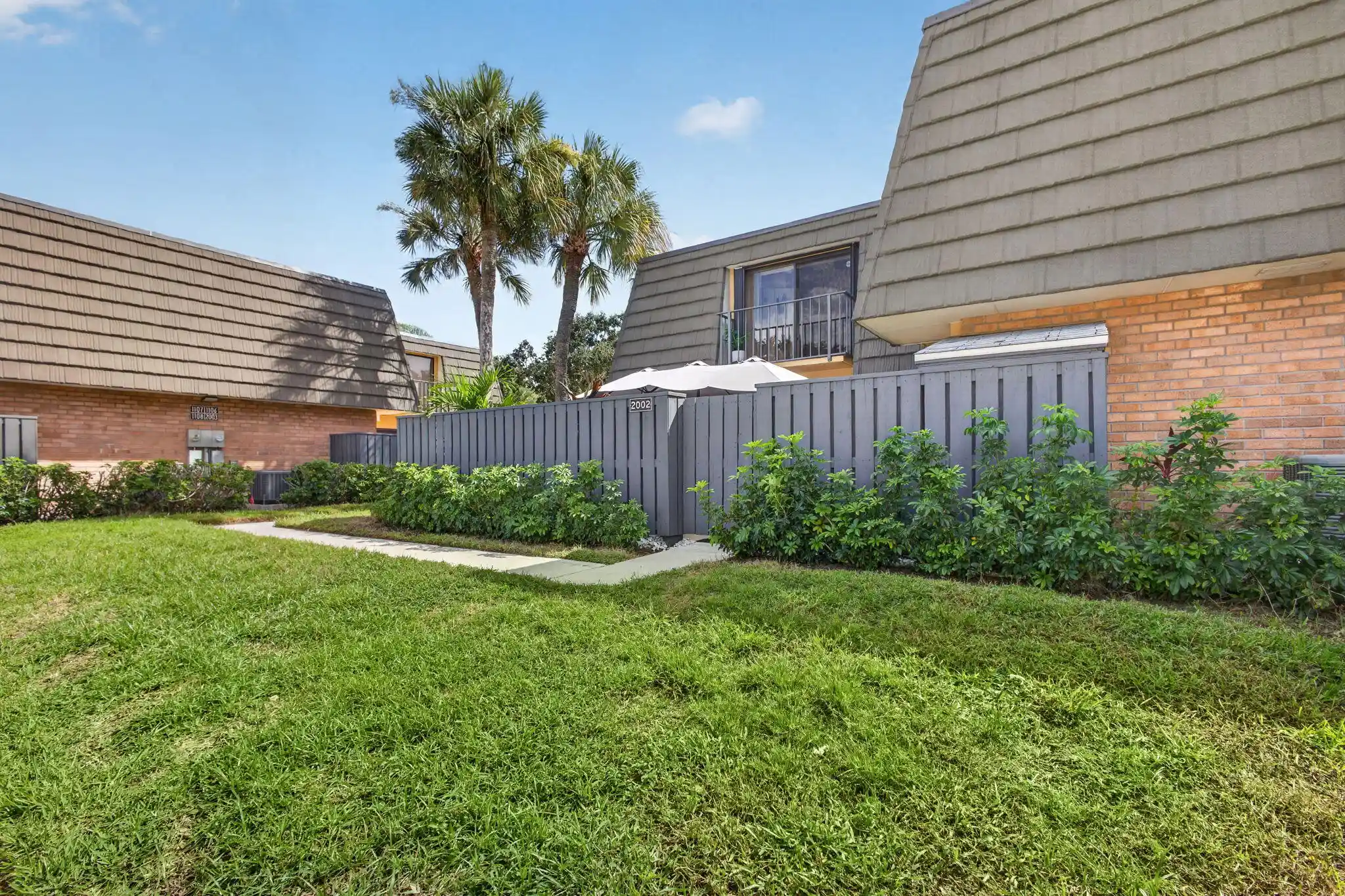 Photo 1 of Townhouse for sale at 2002 20th Way, West Palm Beach, FL 33407 | MLS# B26091507 | Listing updated on 2026-10-23