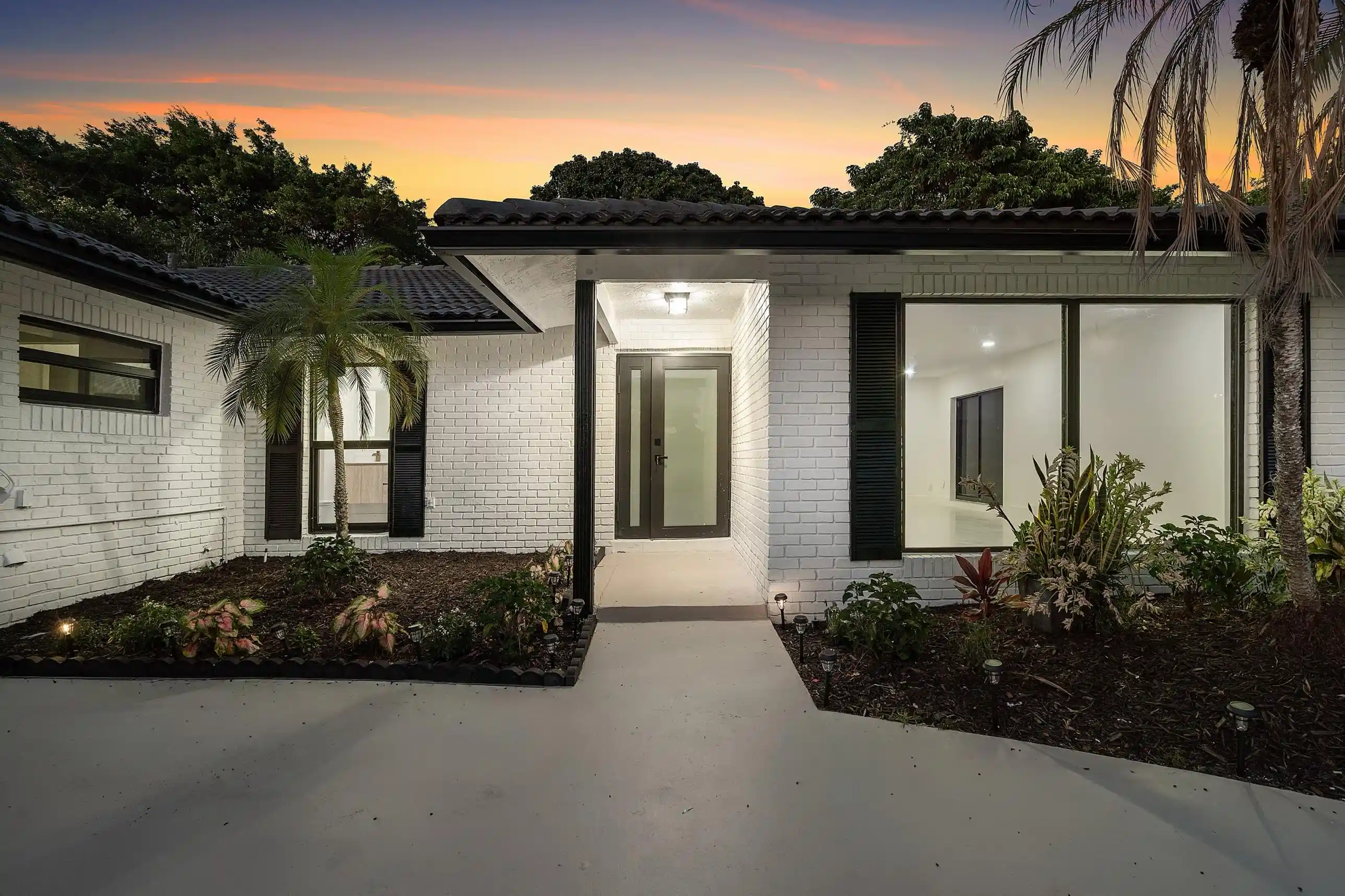 Single family home for sale at 10264 Crosswind Rd, Boca Raton, FL 33498 | MLS# B26091533