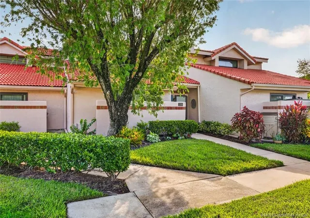 Townhouse for sale at 3309 SE Sandpiper Cir, Port Saint Lucie, FL 34952 | MLS# M20057344