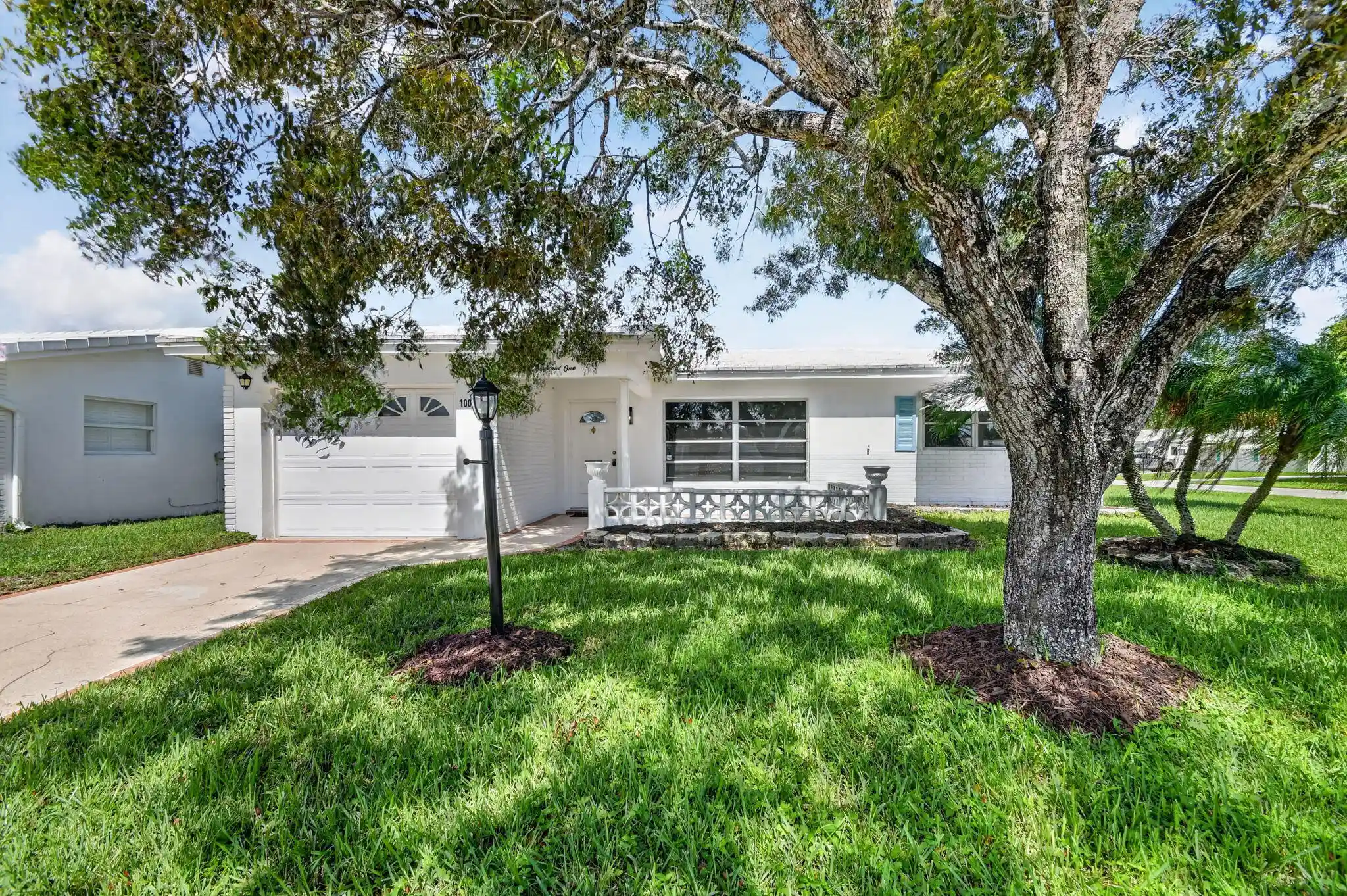 Photo 1 of Single family home for sale at 1001 Siesta Ave, Boynton Beach, FL 33426 | MLS# B26091635 | Listing updated on 2026-10-22