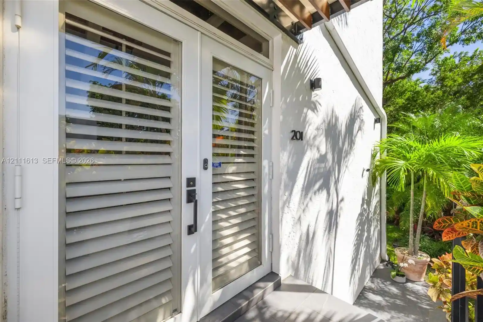Condo for sale at 201 E Enid Dr #31, Key Biscayne, FL 33149 | MLS# A12111613