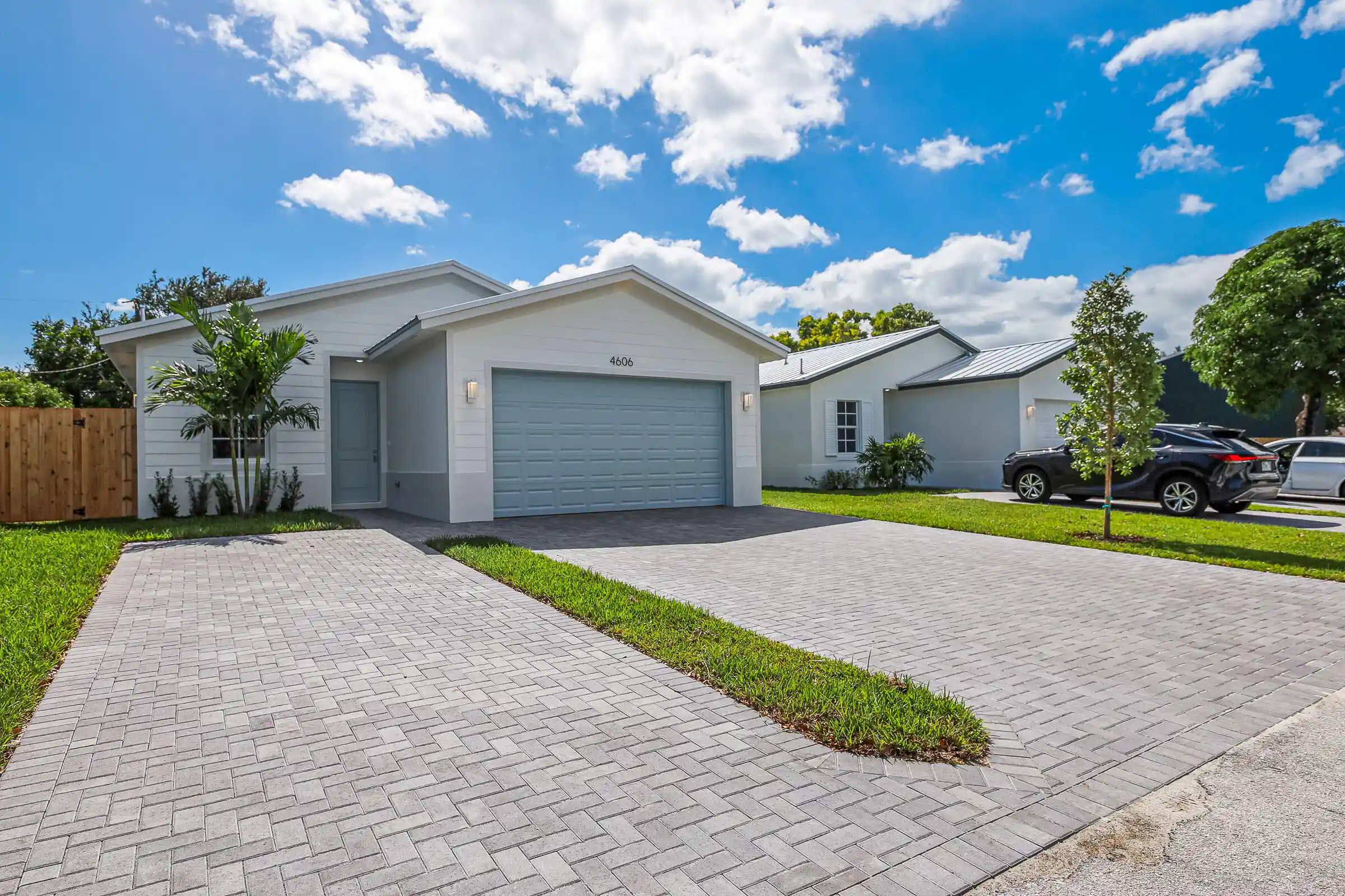 Single family home for sale at 4606 Hibiscus Ave, West Palm Beach, FL 33417 | MLS# B26091716