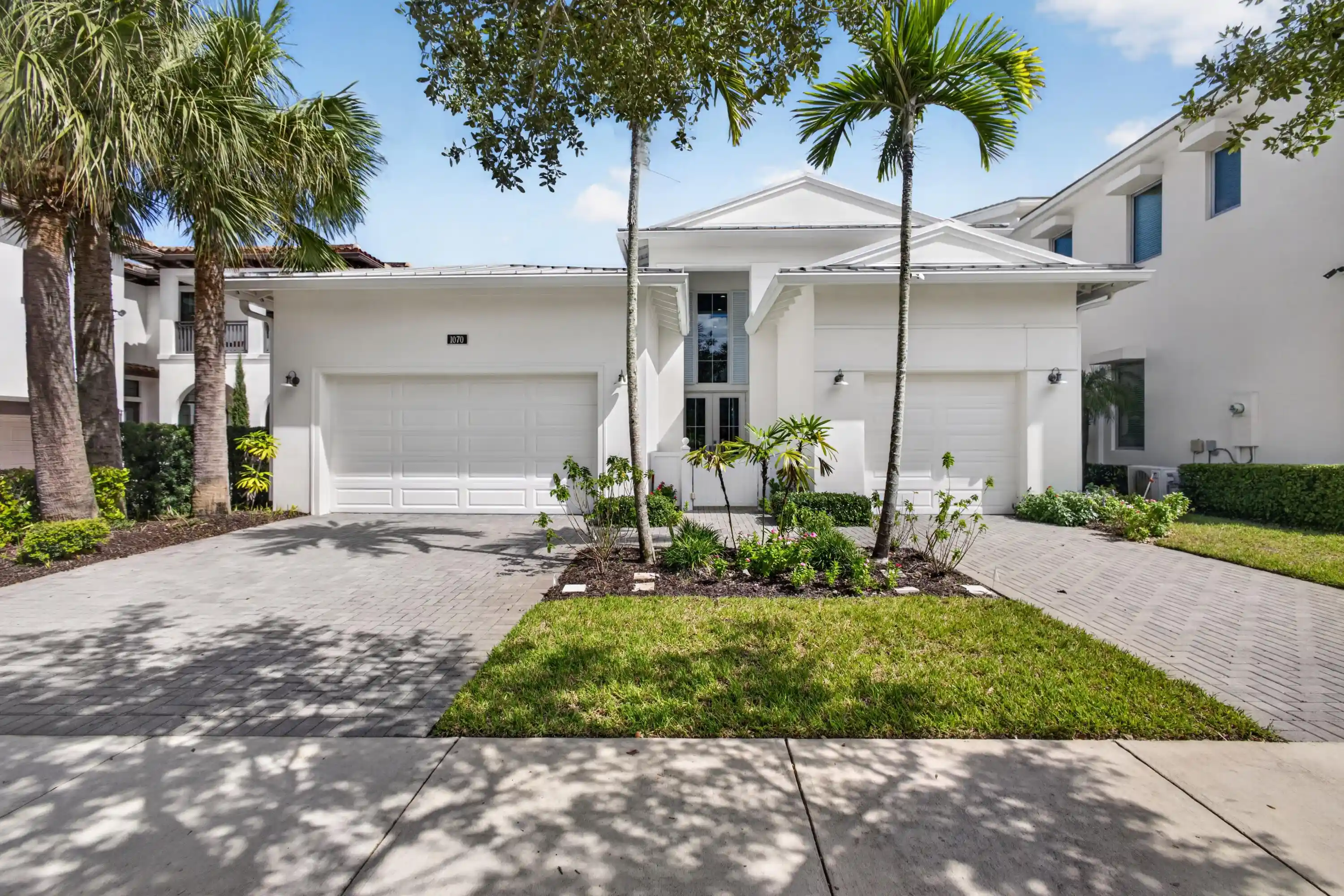 Single family home for sale at 1070 Faulkner Ter, Palm Beach Gardens, FL 33418 | MLS# B26091734