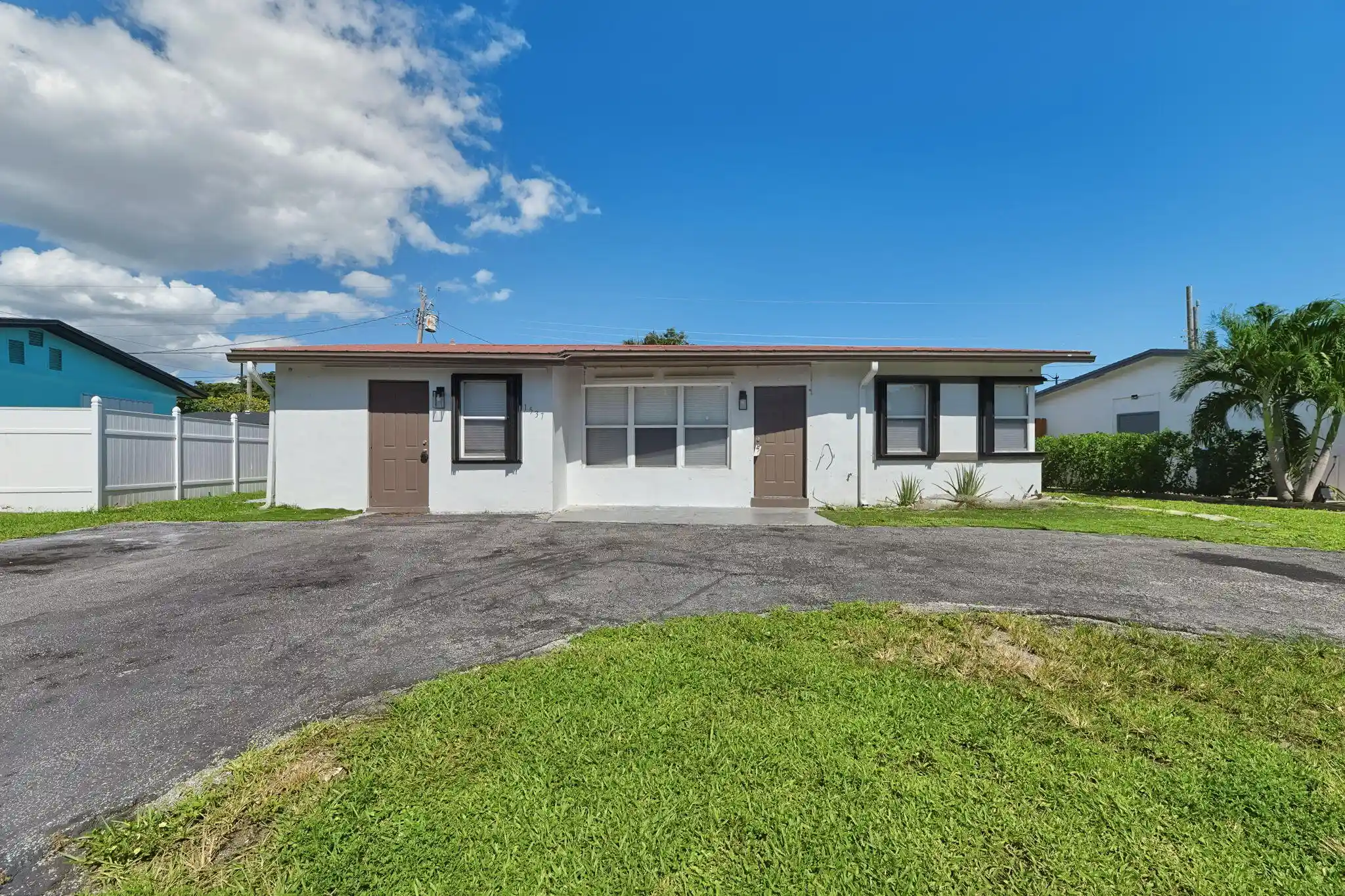 Photo 1 of Sale Pending at 1537 Ne 31st Street, Pompano Beach, FL 33064 | MLS# B26091786 | Listing updated on 2026-10-28