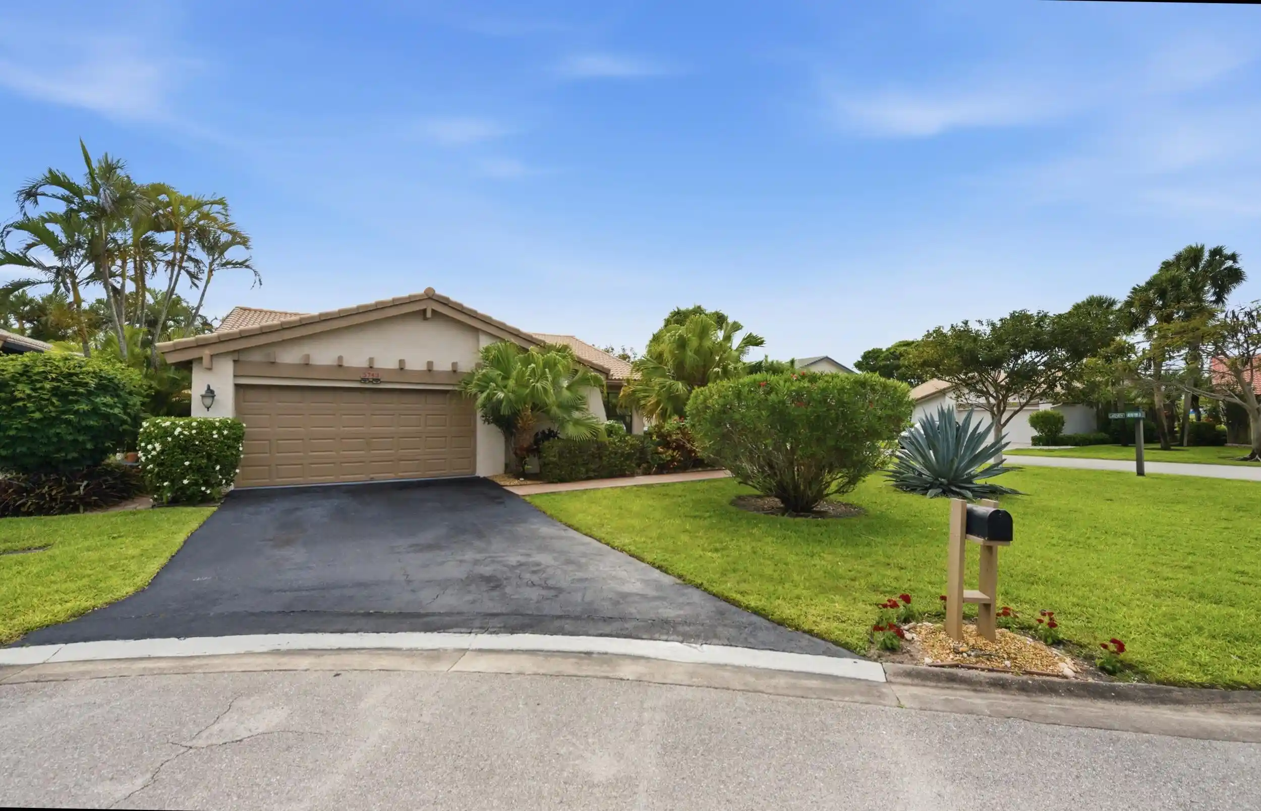 Photo 1 of Single family home for sale at 5743 Lakeview Mews Cir, Boynton Beach, FL 33437 | MLS# B26091825 | Listing updated on 2026-10-27