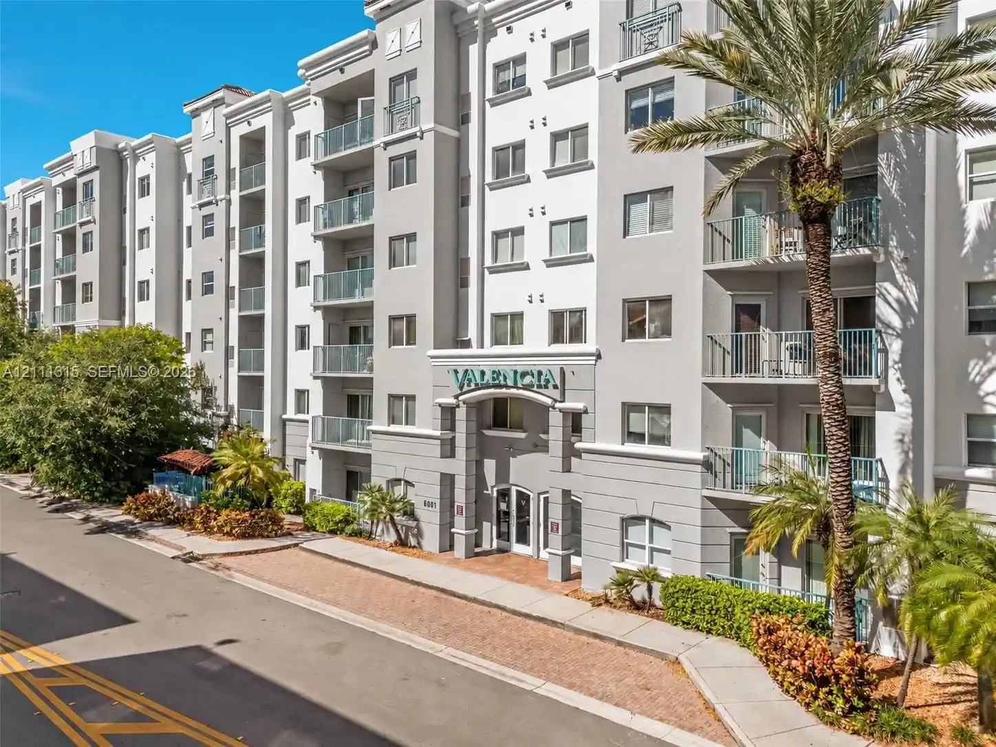 Condo for sale at 6001 SW 70th Street #640, South Miami, FL 33143 | MLS# A12111315