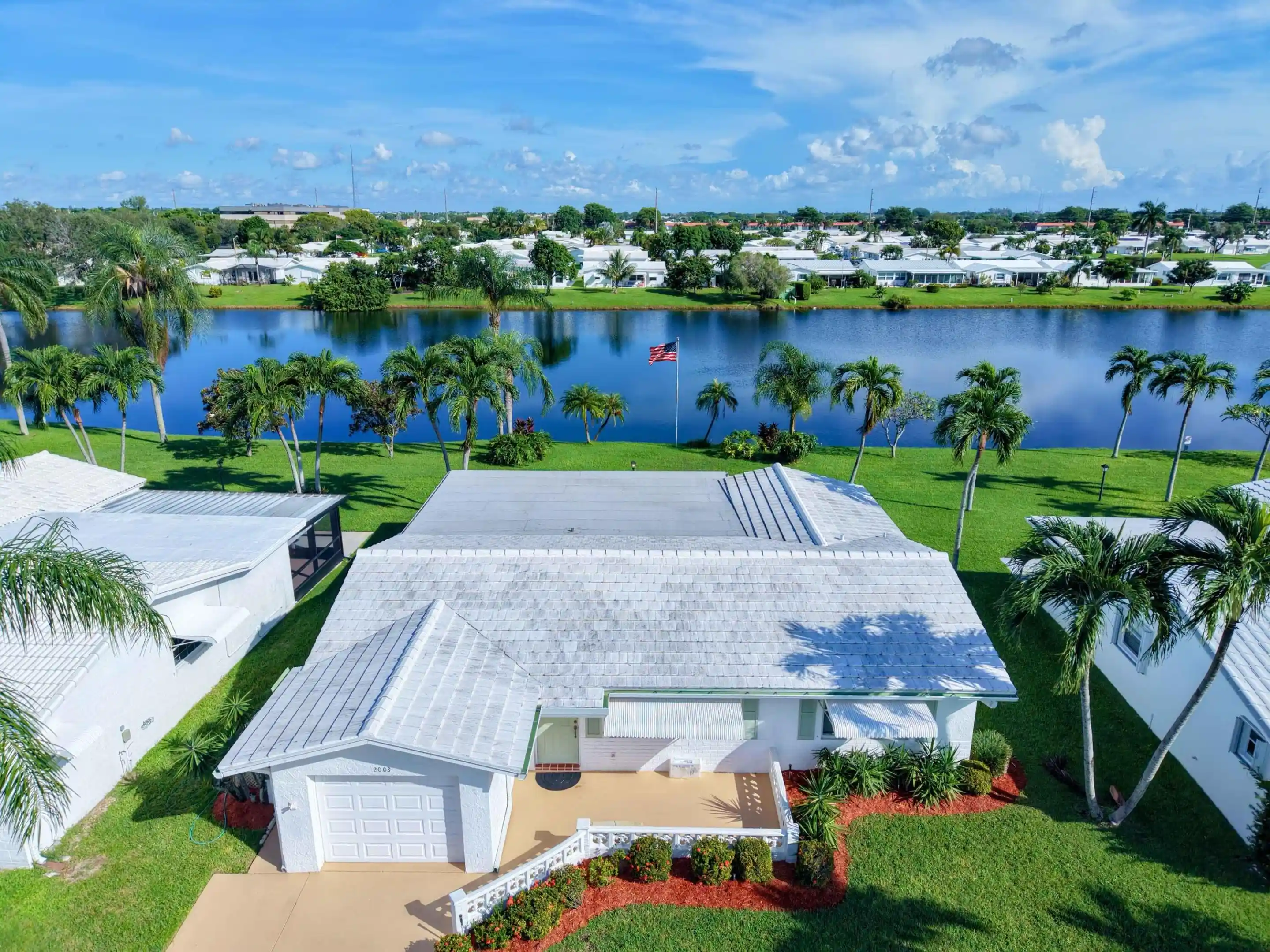 Photo 1 of Single family home for sale at 2003 Sw Roma Way, Boynton Beach, FL 33426 | MLS# B26091854 | Listing updated on 2026-10-28