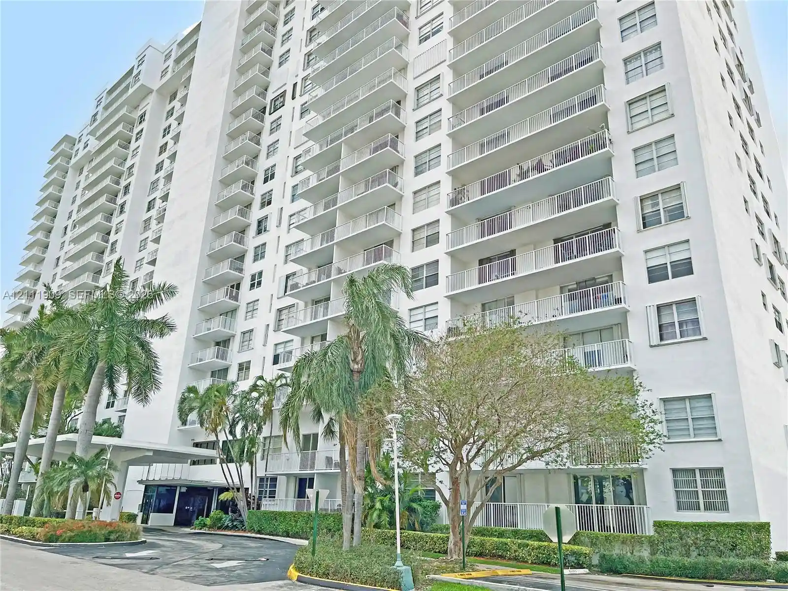 Photo 1 of Condo for sale at 2851 Ne 183rd Street #1708E, Aventura, FL 33160 | MLS# A12111909 | Listing updated on 2026-10-27