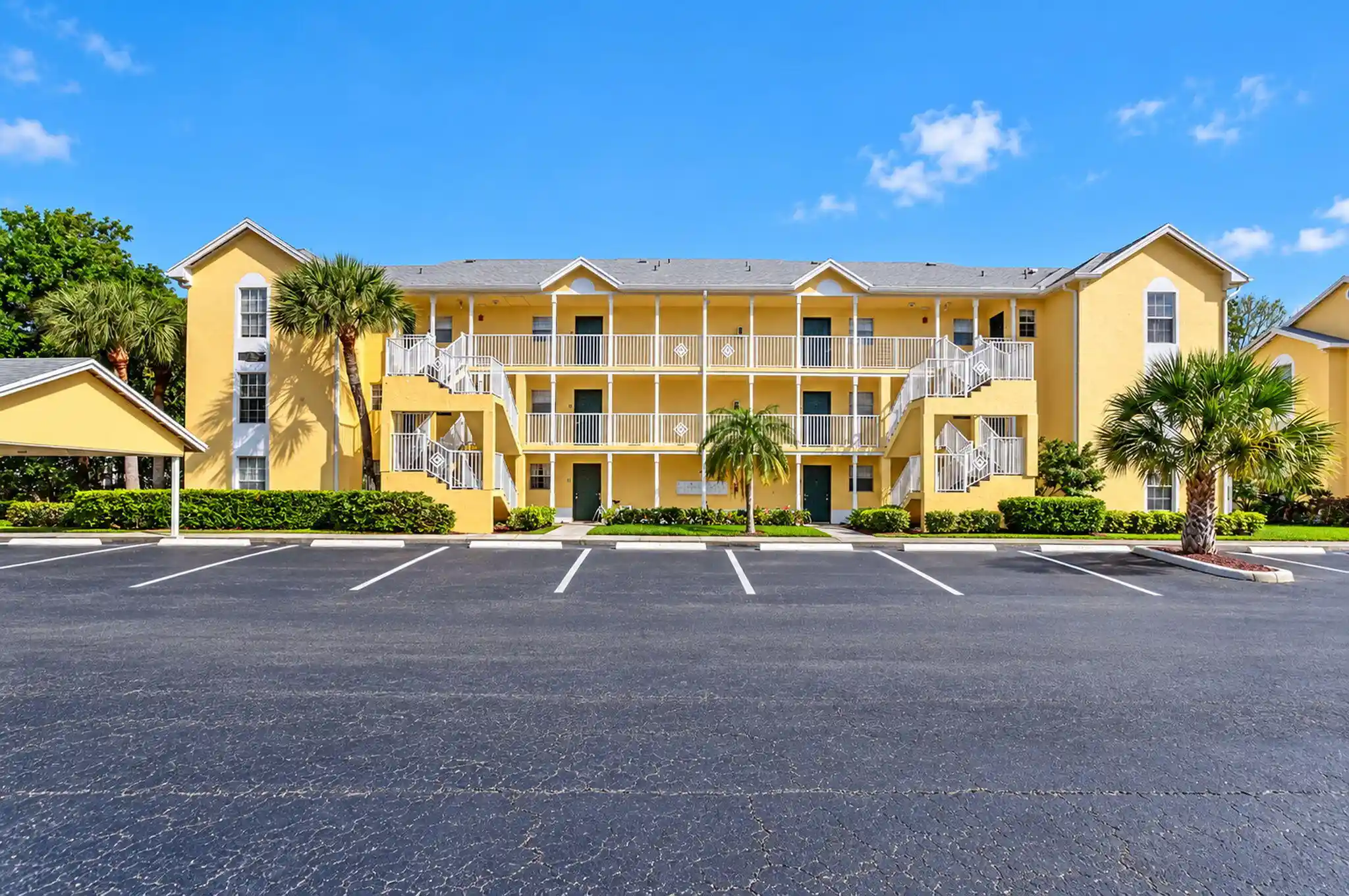 Condo for sale at 6284 La Costa Dr #E, Boca Raton, FL 33433 | MLS# B26091930