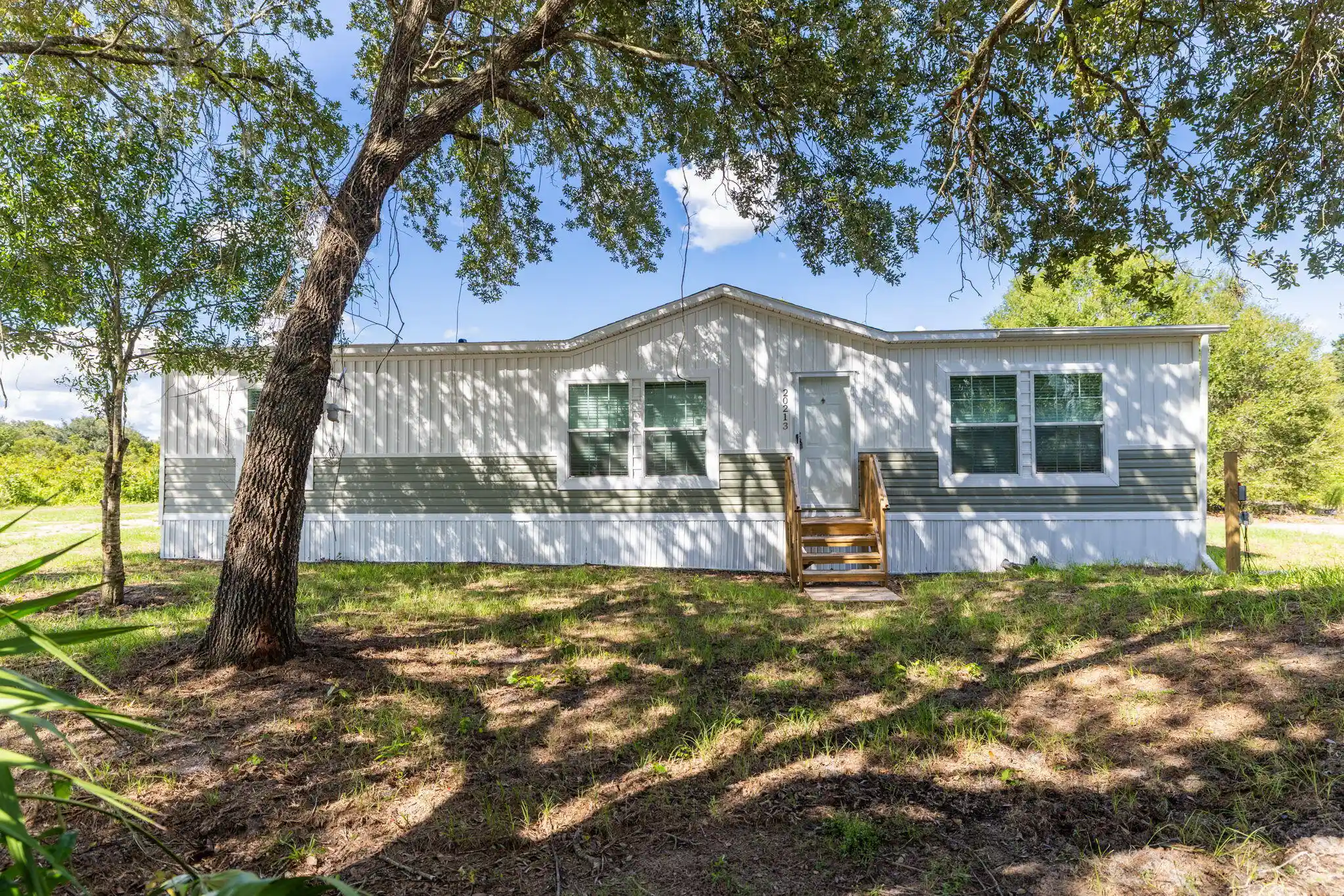 Manufactured home for sale at 20213 NW 258th Street, Okeechobee, FL 34972 | MLS# B26092135
