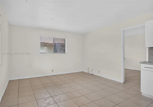 Listing Photo 5 - Condo for sale in building located at 2070 Nw 43Rd Ter, Lauderhill, FL 33313 - Unit #7