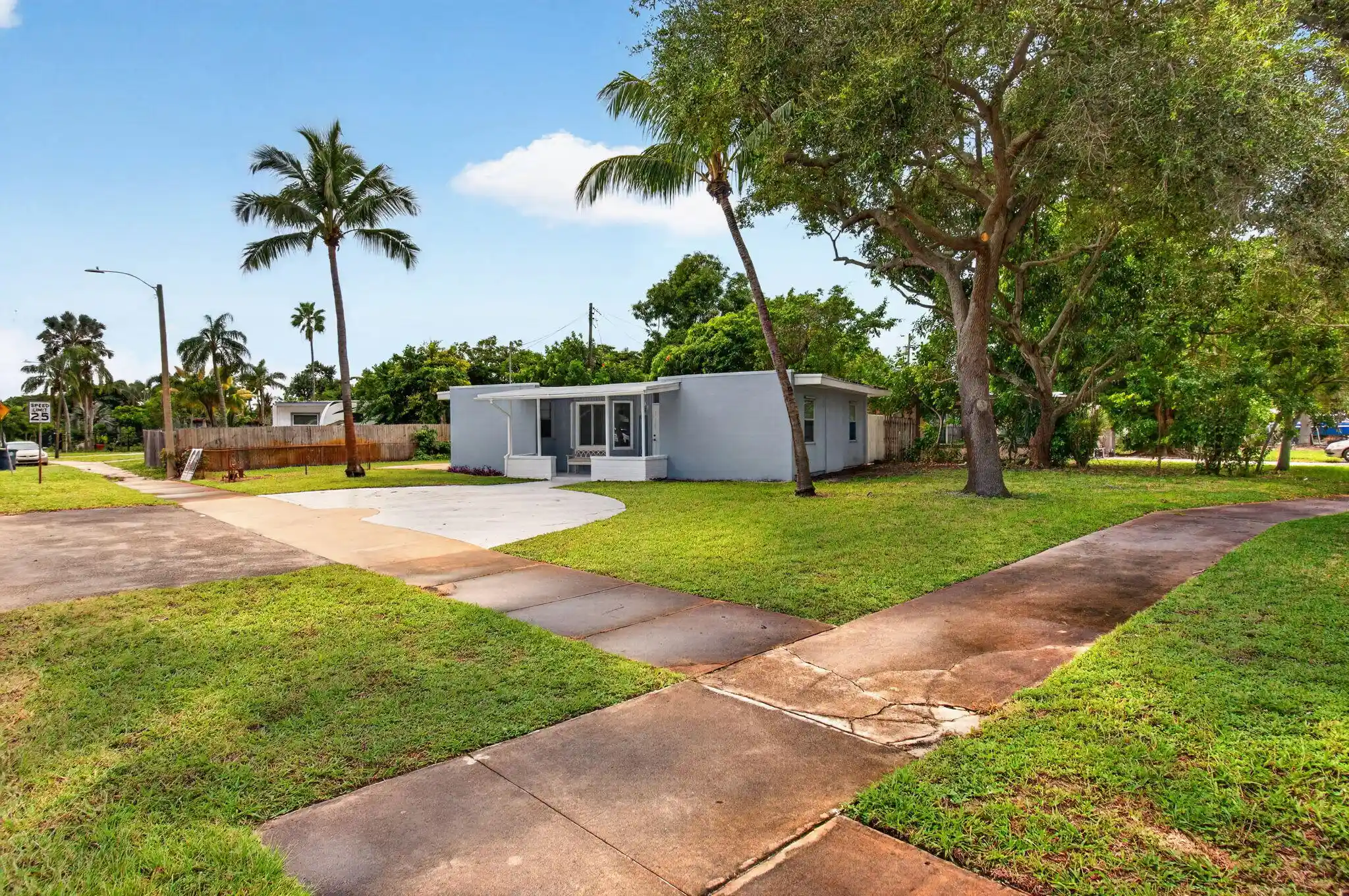 Photo 1 of Single family home for sale at 298 Jeffery St, Boca Raton, FL 33487 | MLS# B26092190 | Listing updated on 2026-10-28