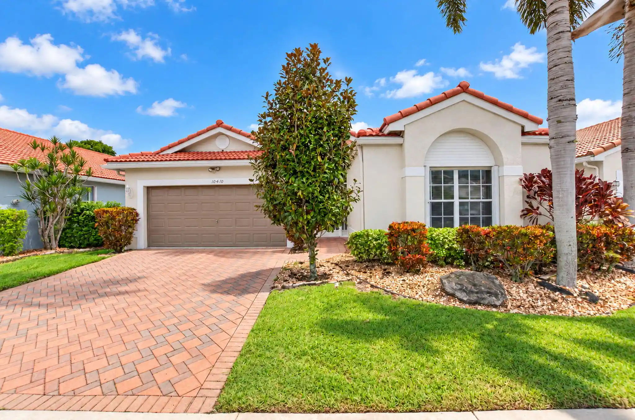 Photo 1 of Single family home for sale at 10410 Utopia Cir E, Boynton Beach, FL 33437 | MLS# B26092231 | Listing updated on 2026-10-24