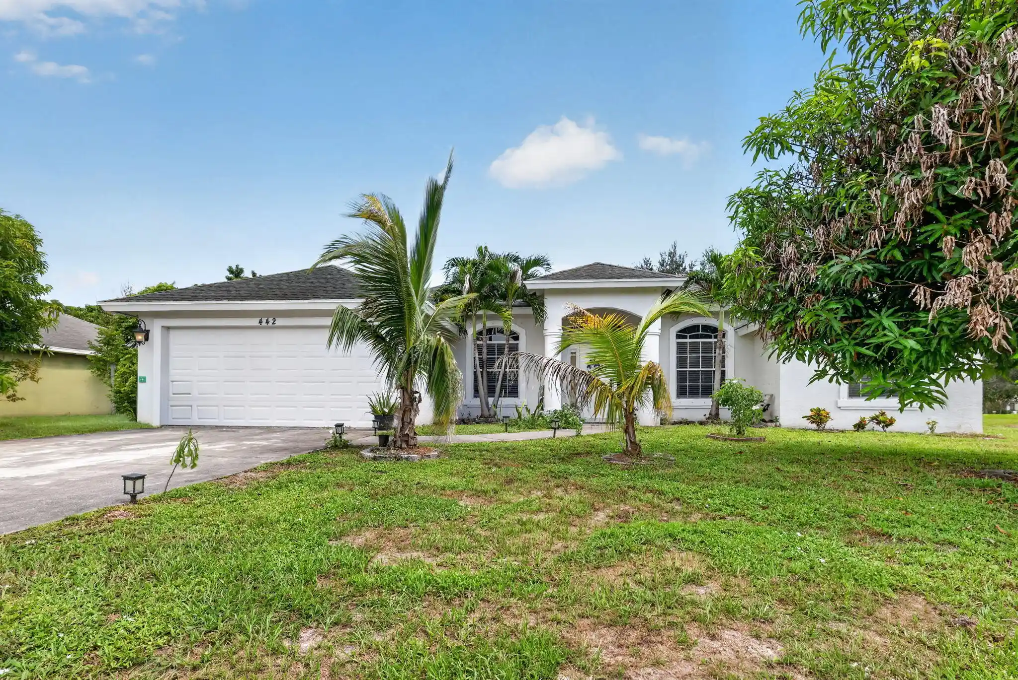 Photo 1 of Single family home for sale at 442 Sw Tulip Blvd, Port Saint Lucie, FL 34953 | MLS# B26092313 | Listing updated on 2026-10-25
