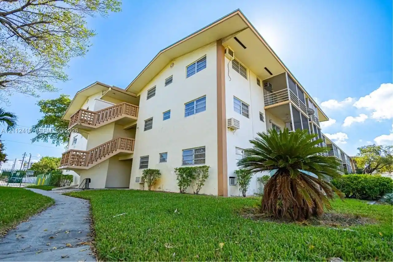 Condo for sale at 16790 NE 14th Avenue #215, Miami, FL 33162 | MLS# A12112415