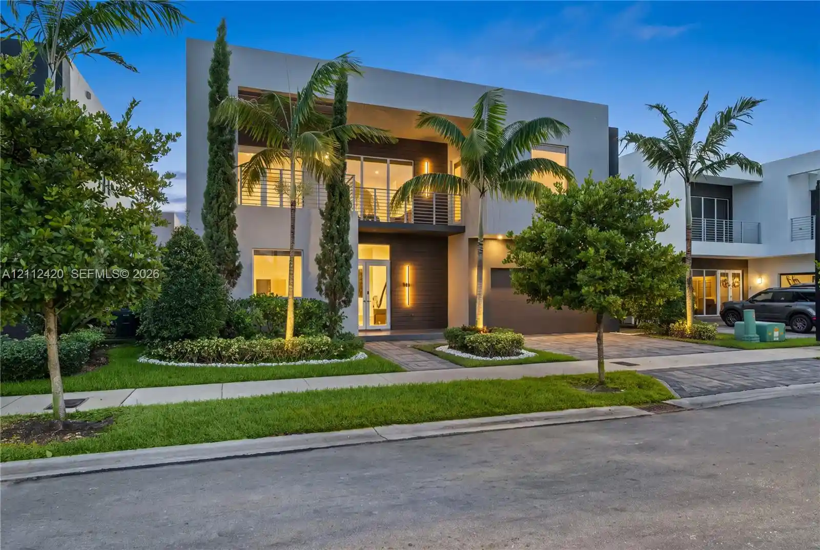Single family home for sale at 10054 NW 76th Terrace, Doral, FL 33178 | MLS# A12112420