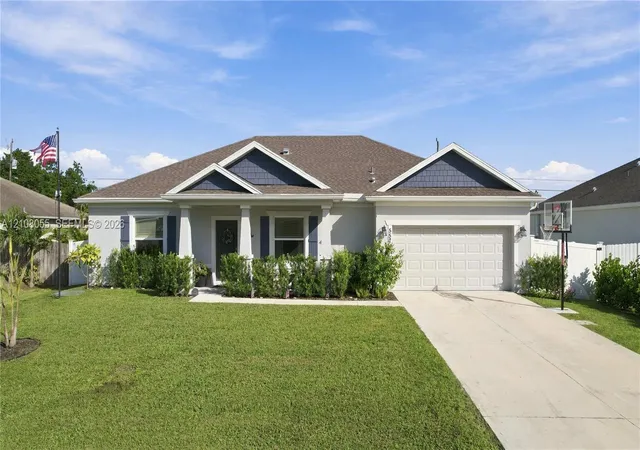 Photo 1 of Single family home for sale at 557 Sw Lacroix Ave, Port Saint Lucie, FL 34953 | MLS# A12108055 | Listing updated on 2026-10-30