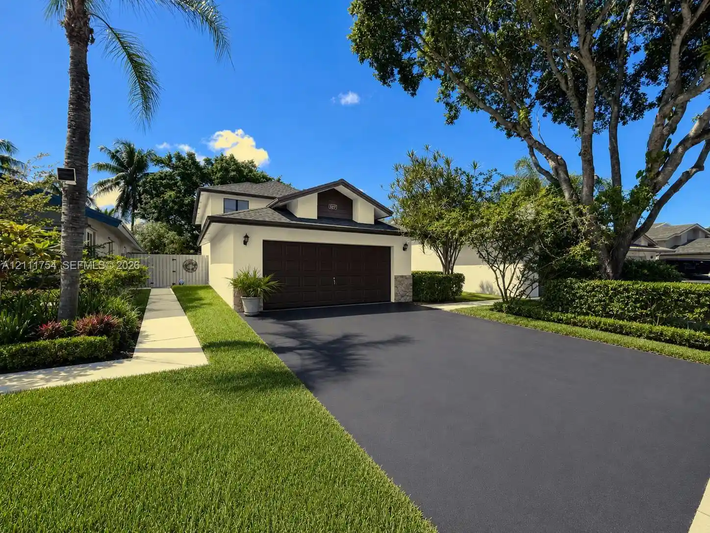 Single family home for sale at 527 Lakeside Cir, Sunrise, FL 33326 | MLS# A12111754