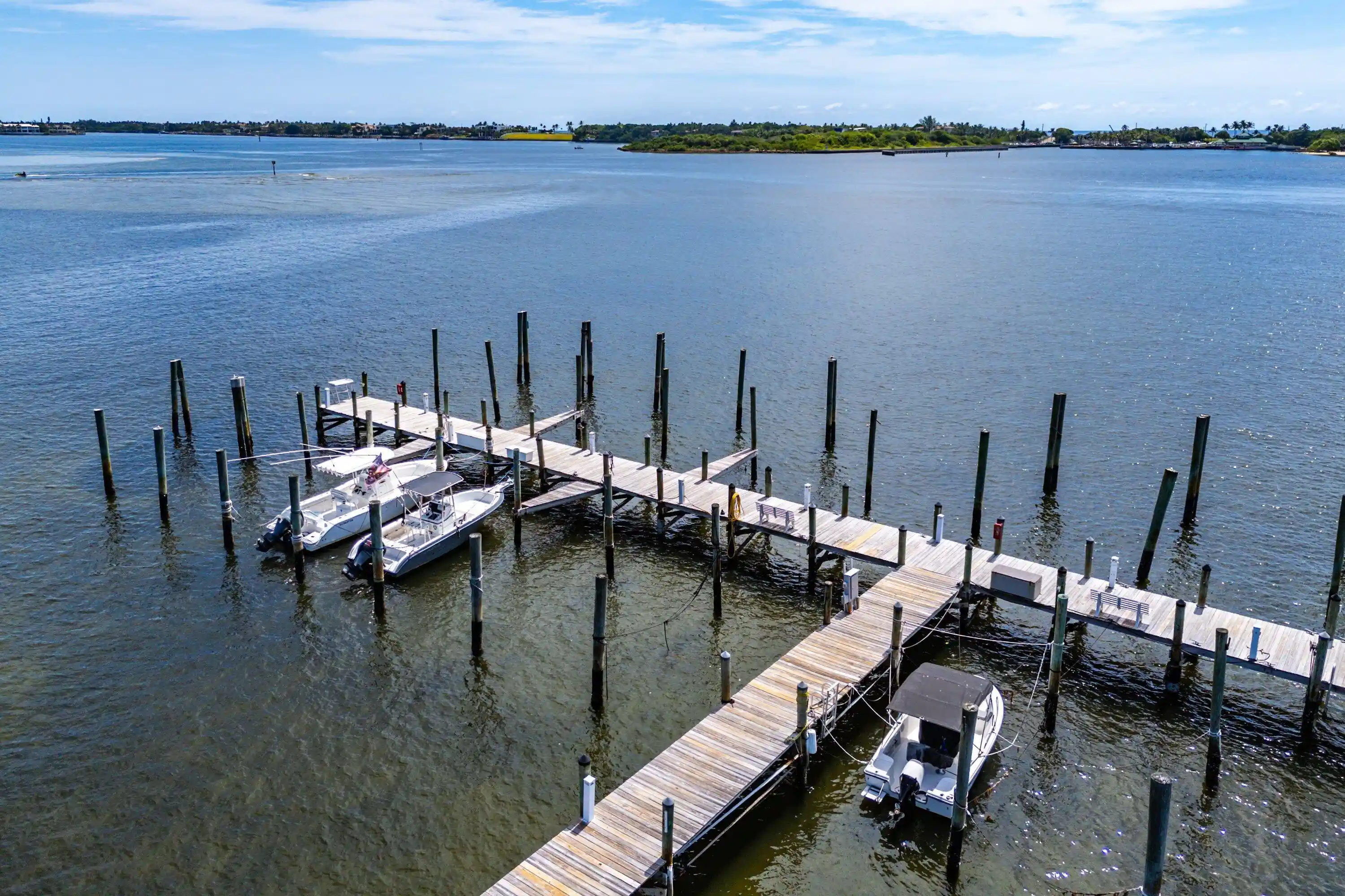 Photo 1 of Condo for sale at 16 Via Lago, Boynton Beach, FL 33435 | MLS# B26092591 | Listing updated on 2026-10-28