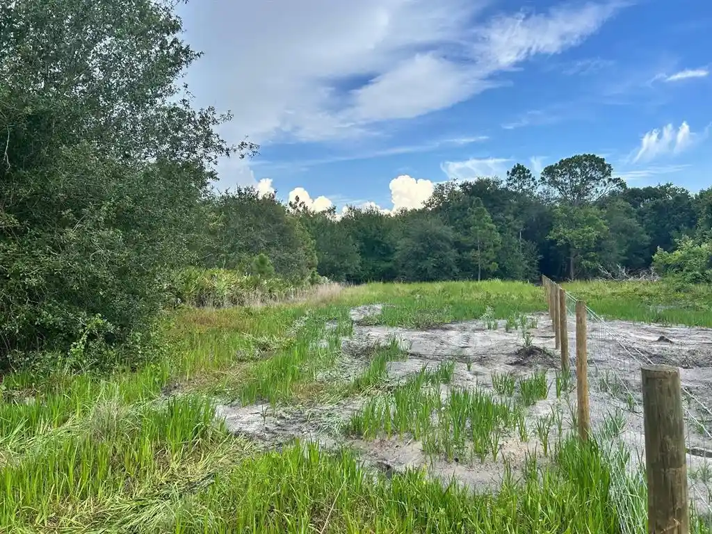 Land for sale at 640 NW 144th Drive, Okeechobee, FL 34972 | MLS# B26092741