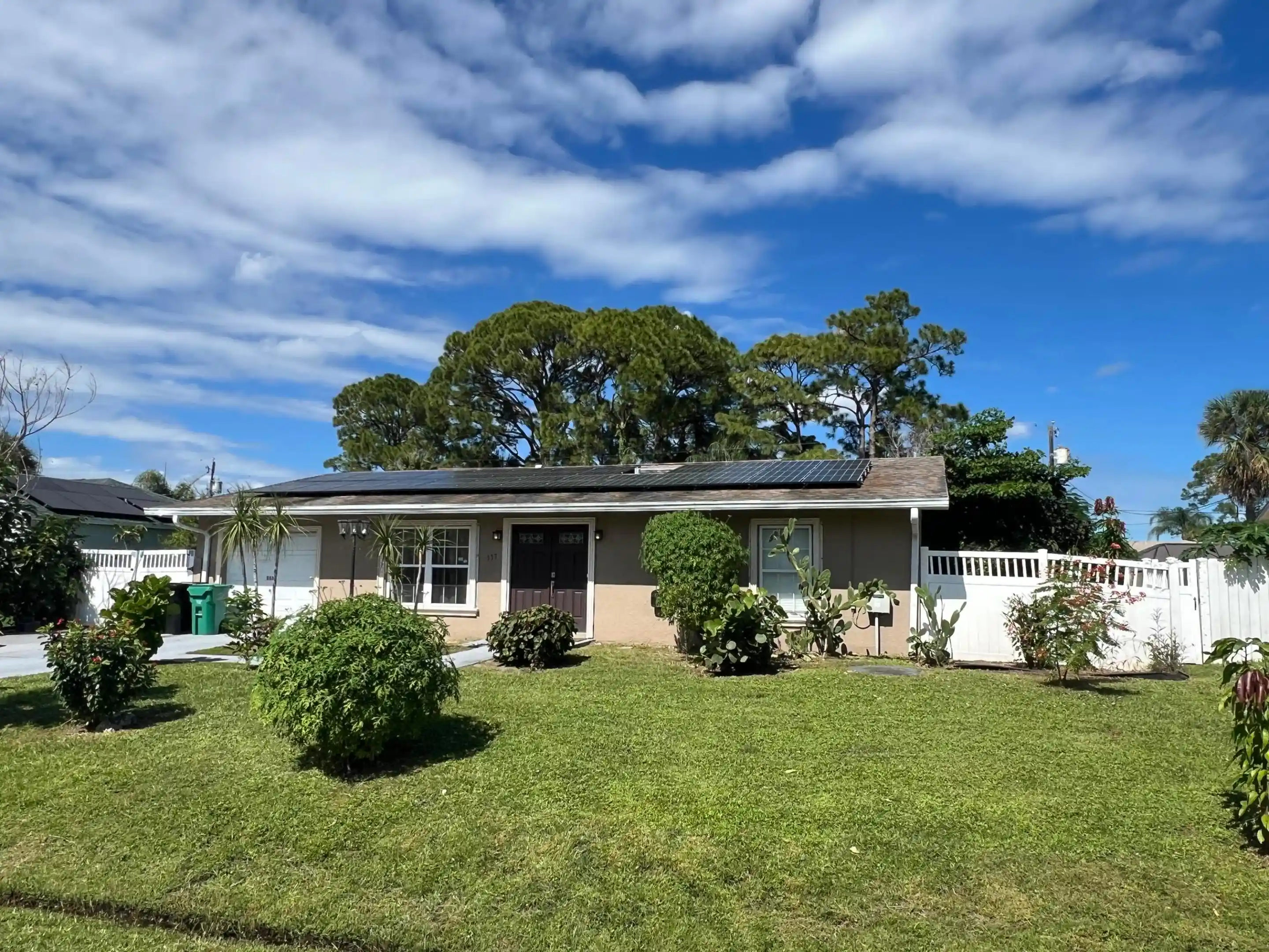 Single family home for sale at 557 NW Sherbrooke Ave, Port Saint Lucie, FL 34983 | MLS# B26092784