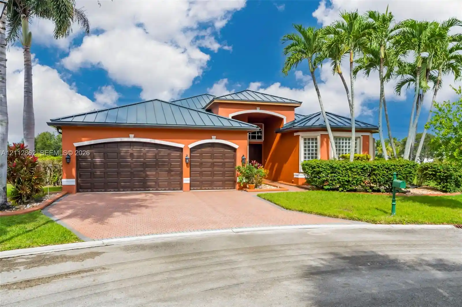 Photo 1 of Single family home for sale at 3900 Sw 195th Terrace, Miramar, FL 33029 | MLS# A12112862 | Listing updated on 2026-10-28