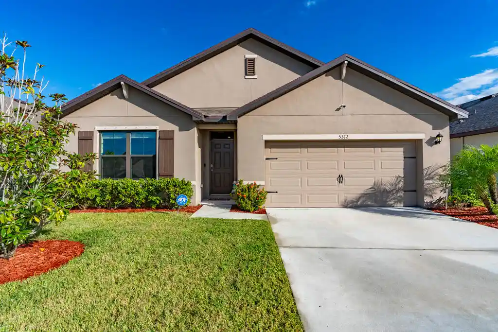 Single family home for sale at 5312 Amusement Ave, Fort Pierce, FL 34947 | MLS# B26092853